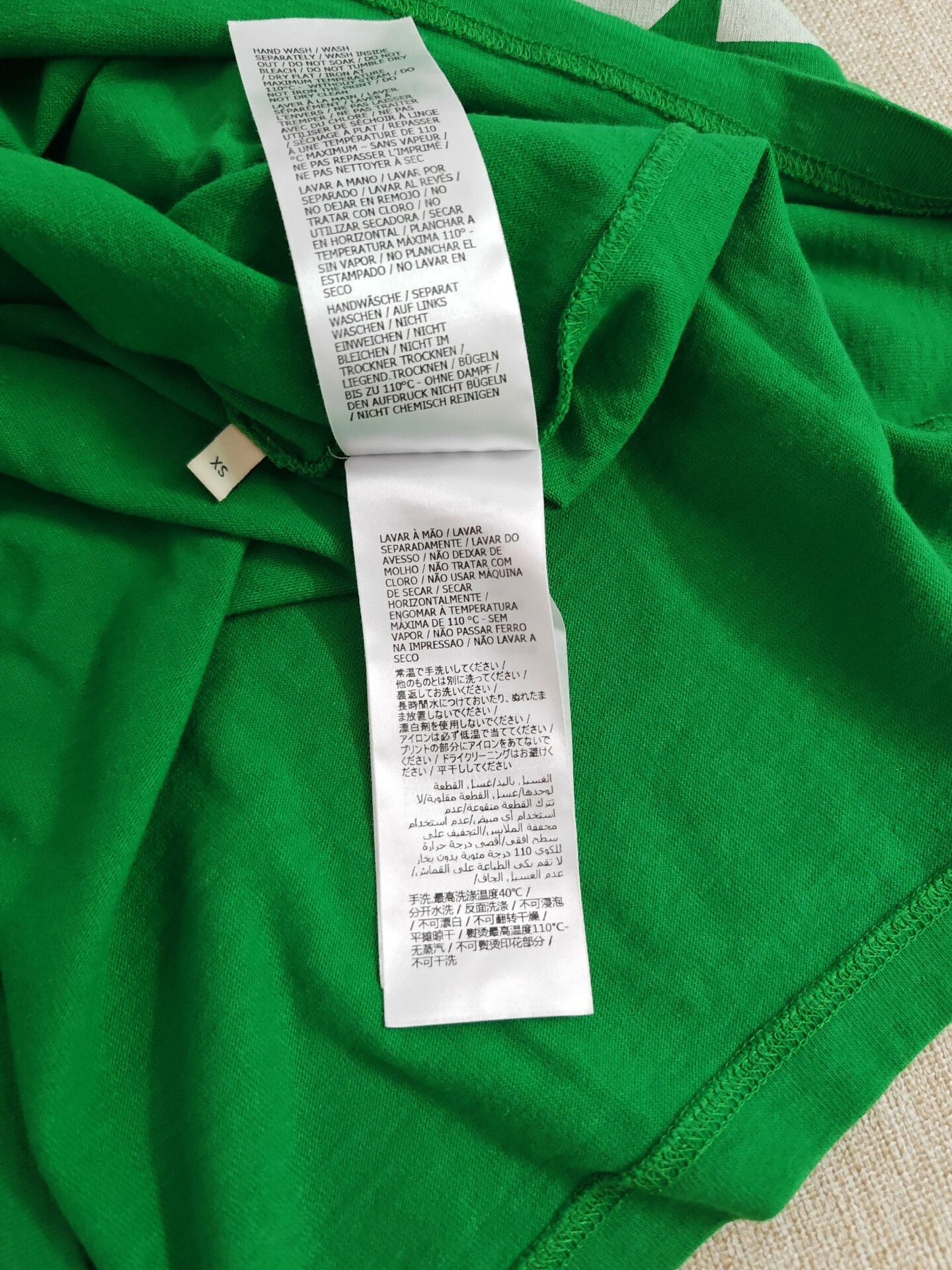 Gucci Gucci Men's Short-Sleeve T-Shirt Size US XS / EU 42 / 0 - 6 Thumbnail