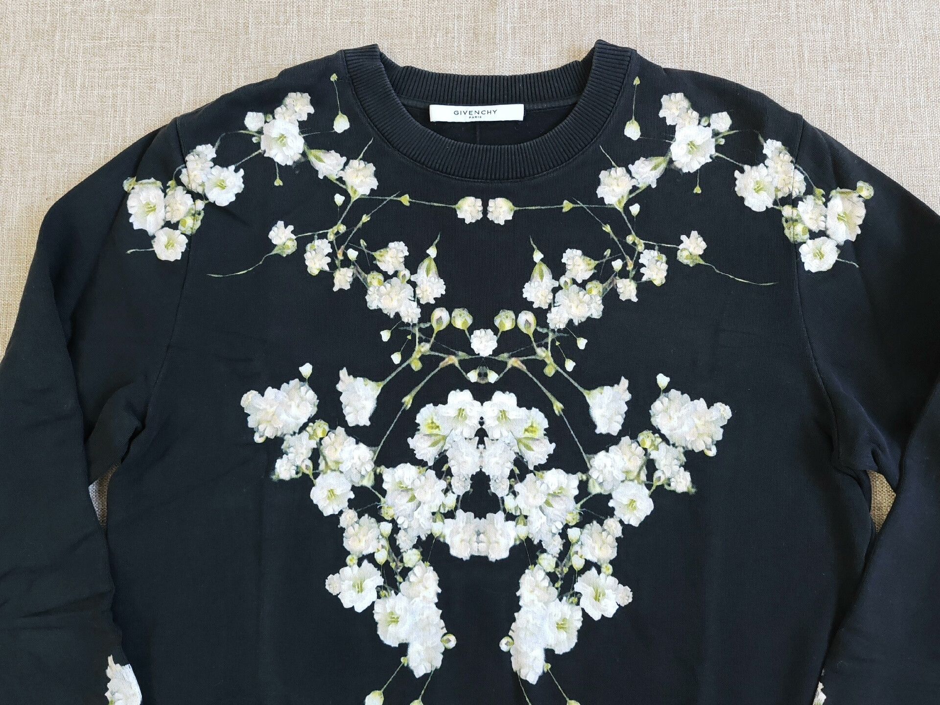 Givenchy Givenchy Men's Jasmine Flower Sweatshirt Size US S / EU 44-46 / 1 - 2 Thumbnail