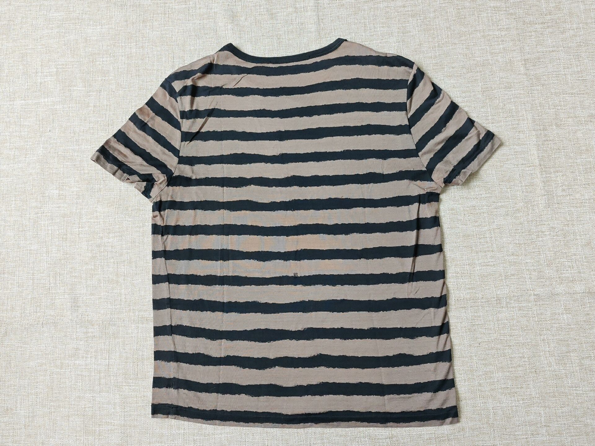 Louis Vuitton Louis Vuitton Men's Short-Sleeve T-Shirt Size US S / EU 44-46 / 1 - 4 Thumbnail