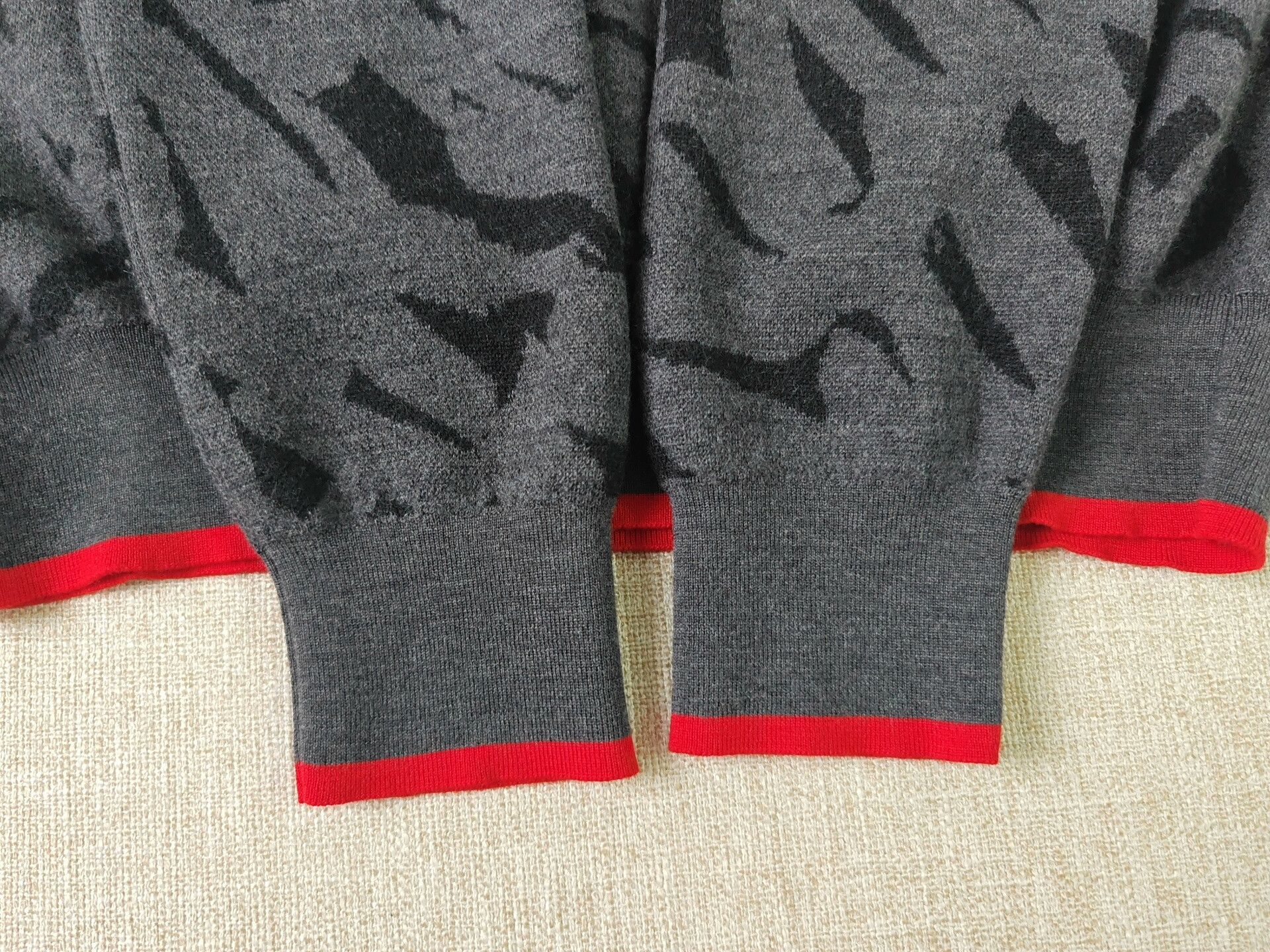 Versace Versace Men's Wool Knit Sweater Size US L / EU 52-54 / 3 - 8 Thumbnail