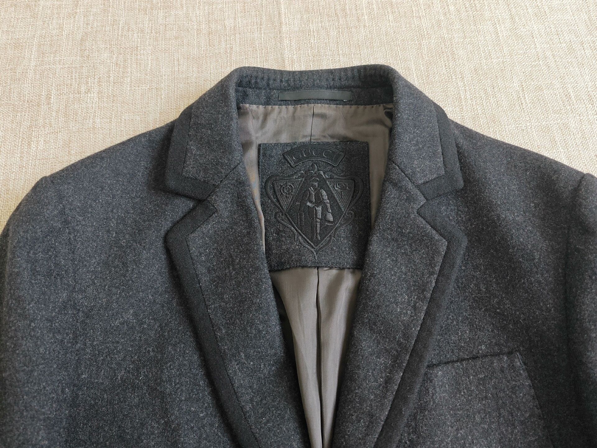 Gucci Gucci Men's Casual Wool Blazer Size US S / EU 44-46 / 1 - 2 Thumbnail