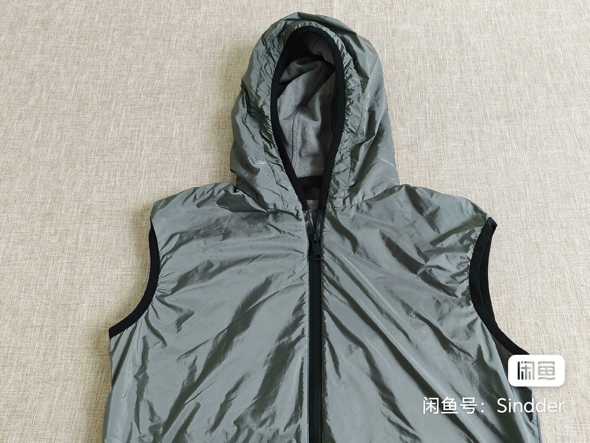 Prada Prada Men's XL Vest Size US XL / EU 56 / 4 - 2 Thumbnail