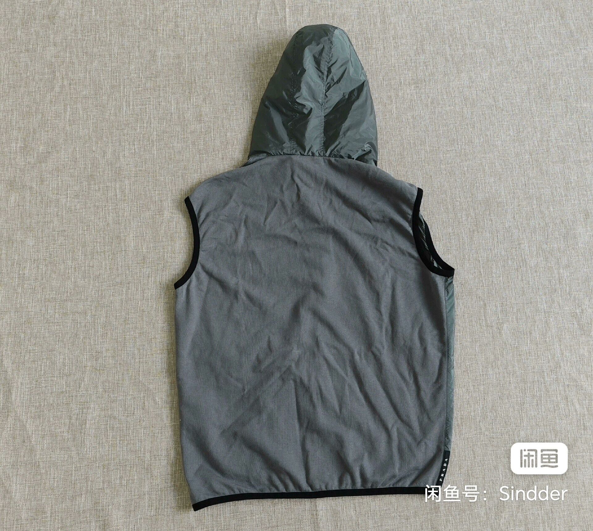 Prada Prada Men's XL Vest Size US XL / EU 56 / 4 - 6 Thumbnail