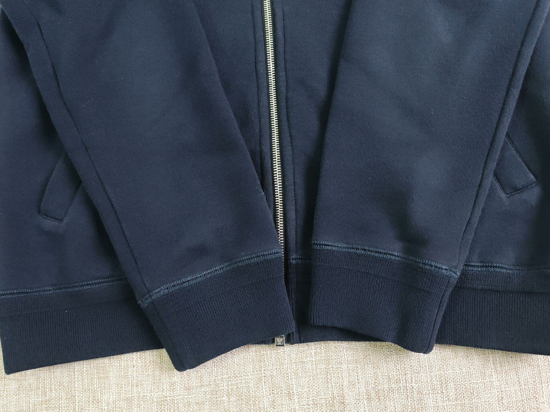 Louis Vuitton Louis Vuitton Men's Hoodie Sweatshirt Size US M / EU 48-50 / 2 - 6 Thumbnail