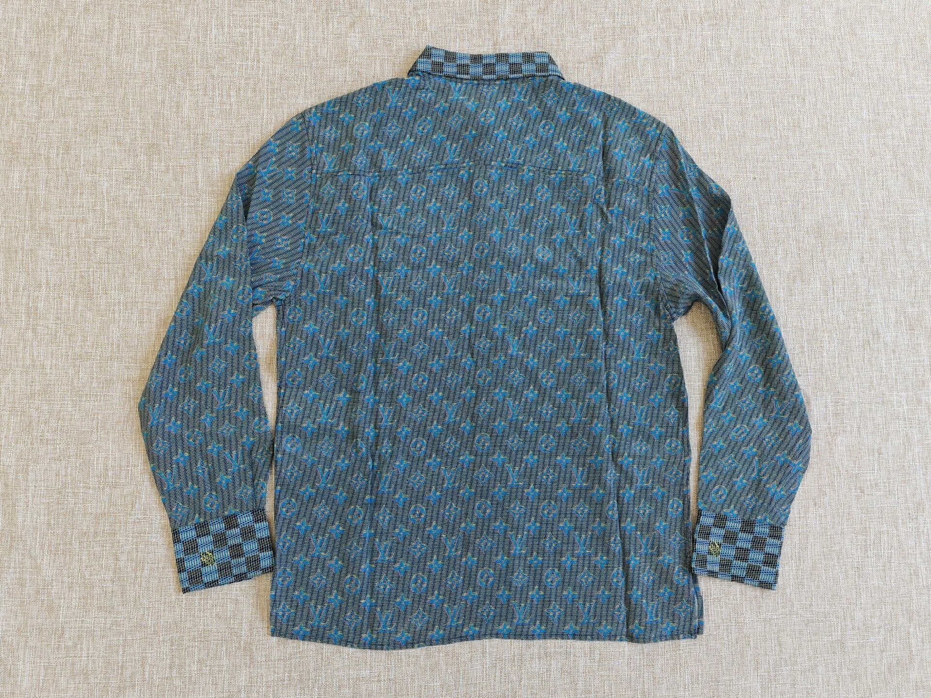 Louis Vuitton Louis Vuitton Women's Monogram Silk Shirt Size XS / US 0-2 / IT 36-38 - 8 Thumbnail