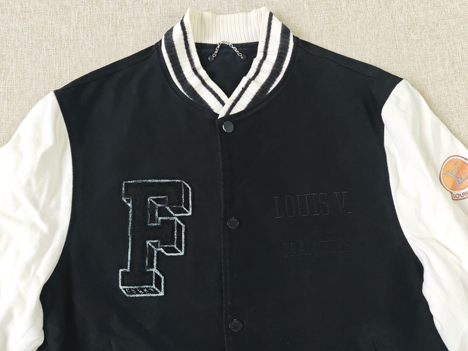 Louis Vuitton Louis Vuitton x Hiroshi Fujiwara Baseball Jacket Size US L / EU 52-54 / 3 - 2 Thumbnail
