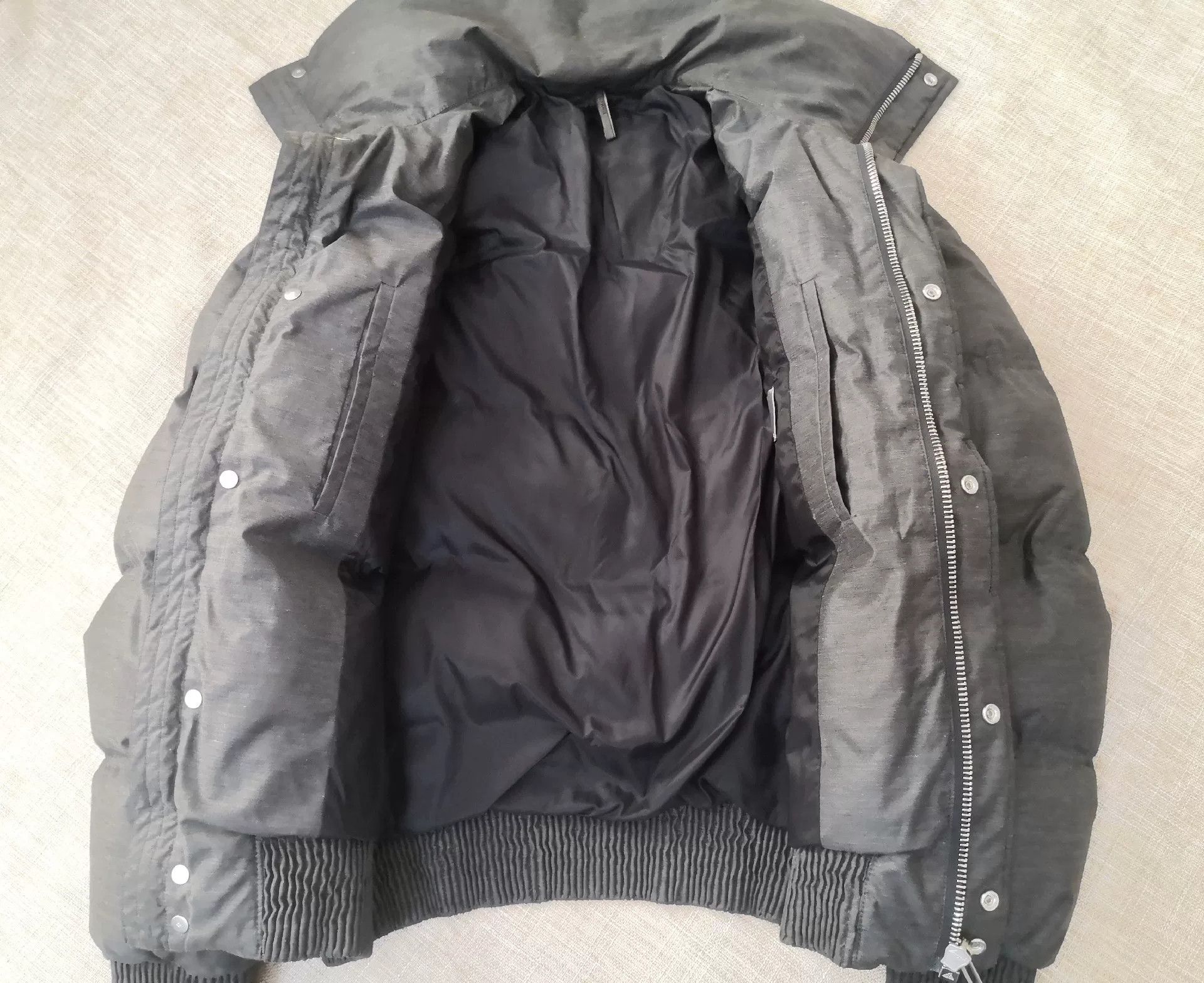 Dior Dior Down Jacket with Bee Embroidery Size US S / EU 44-46 / 1 - 7 Thumbnail