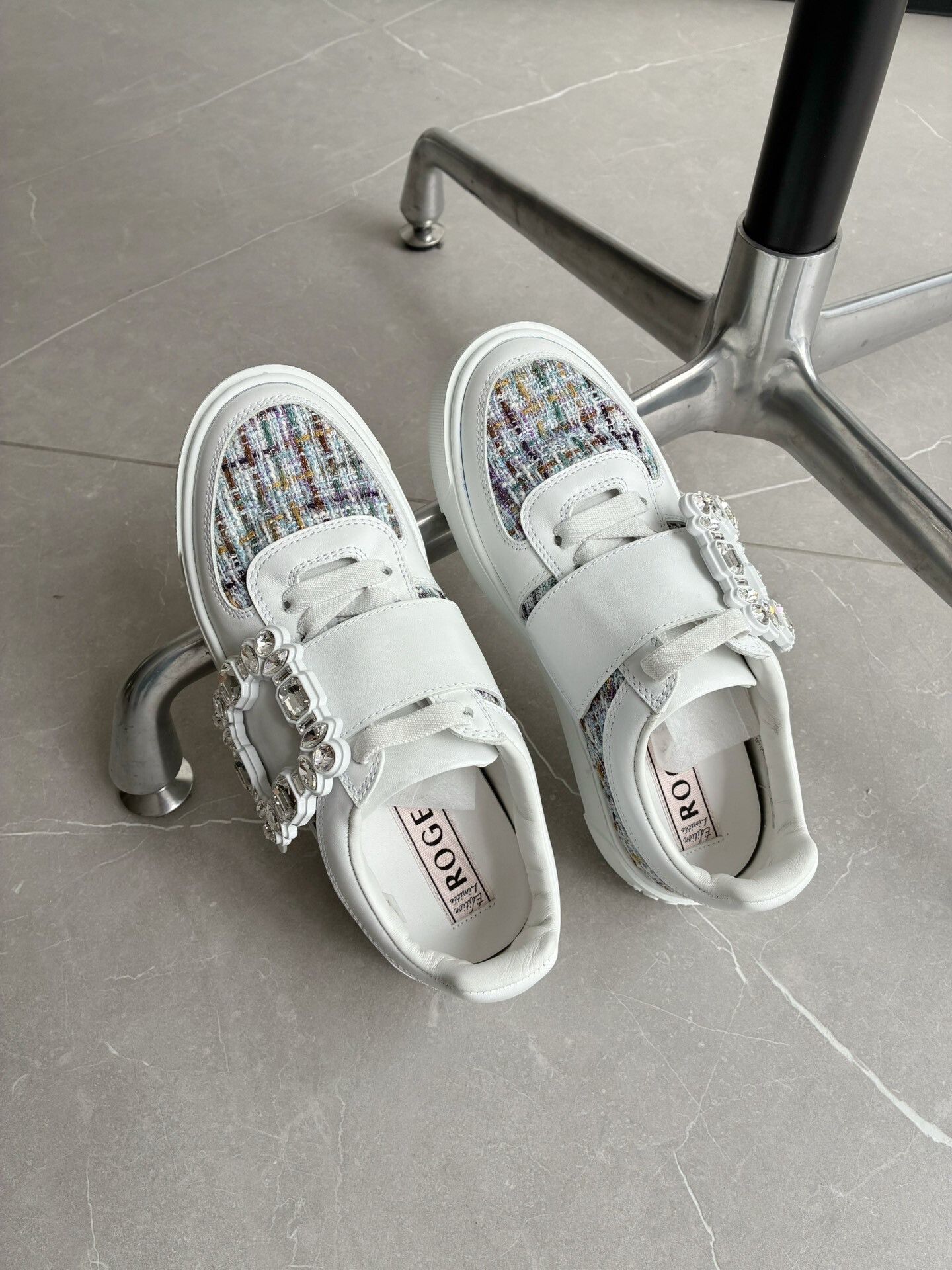 Roger Vivier Roger Vivier RV Crystal Buckle Sneakers Size US 5 / IT 35 - 3 Thumbnail