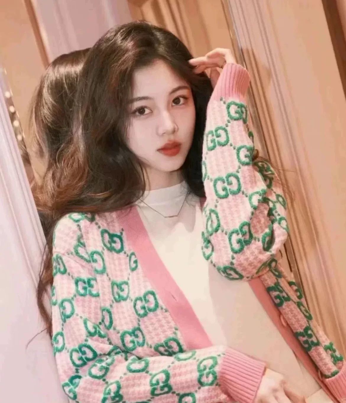 Gucci Gucci Pink Green Logo Cardigan Size XS / US 0-2 / IT 36-38 - 4 Thumbnail