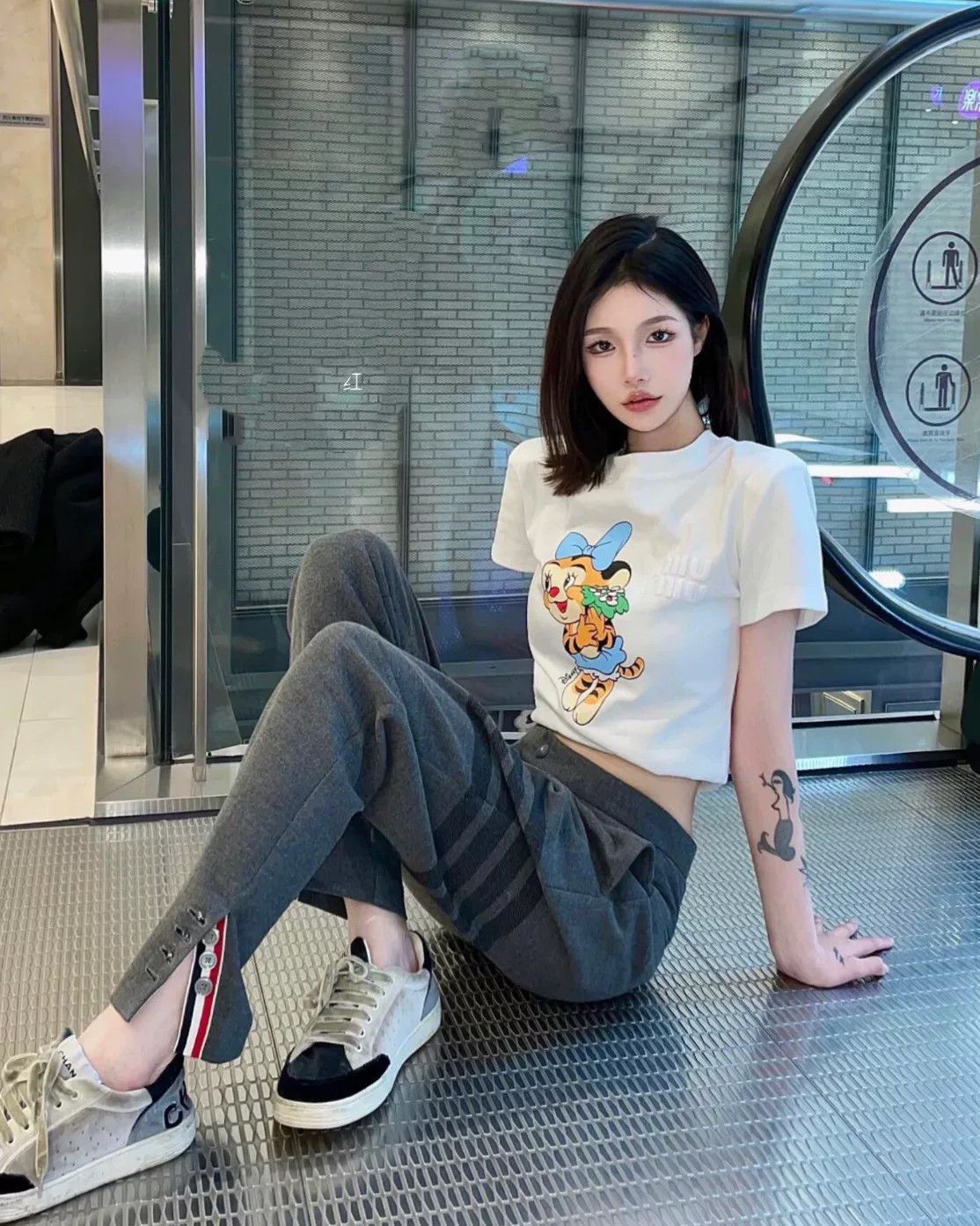 Miu Miu Miu Miu Disney Blue Short-Sleeve T-Shirt Size M / US 6-8 / IT 42-44 - 4 Thumbnail