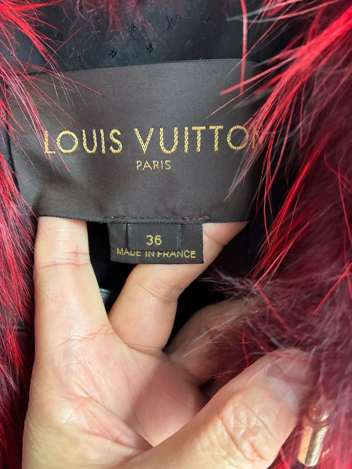 Louis Vuitton Louis Vuitton Fox Fur Vest Size XS / US 0-2 / IT 36-38 - 4 Thumbnail