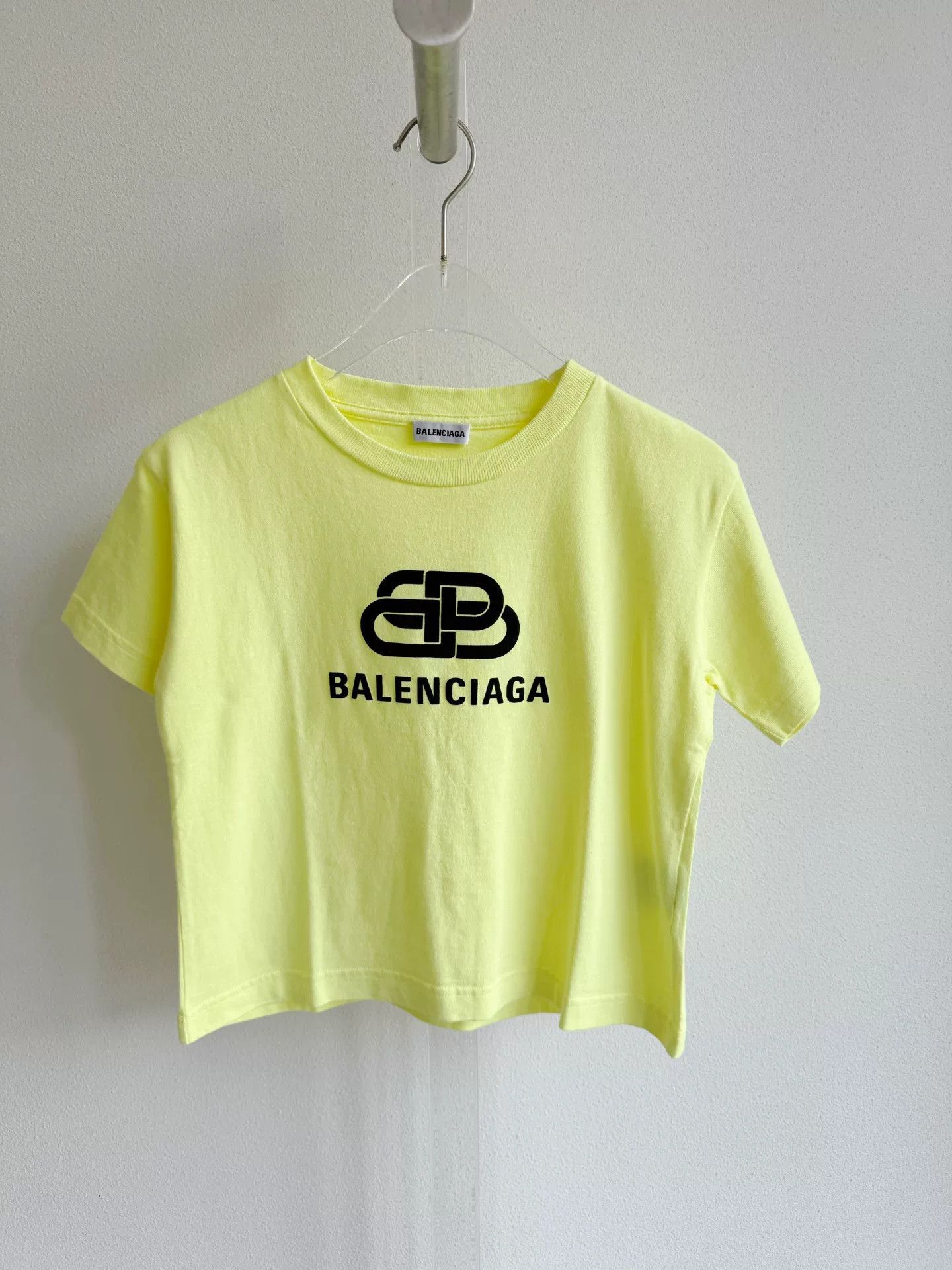 Balenciaga Balenciaga Lock Yellow Short-Sleeve M Size M / US 6-8 / IT 42-44 - 3 Thumbnail