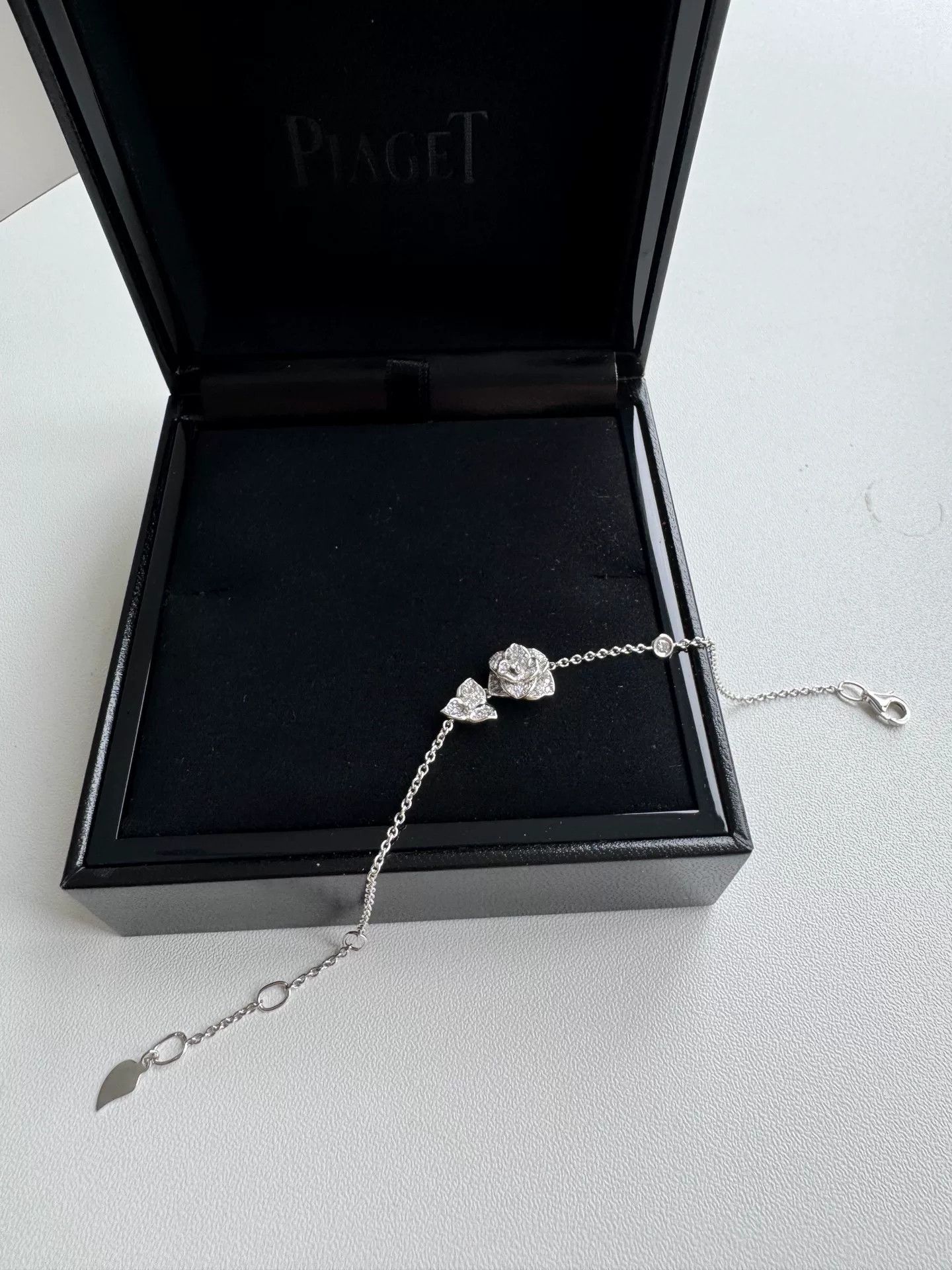 Piaget Piaget Rose Diamond Bracelet Size ONE SIZE - 5 Thumbnail