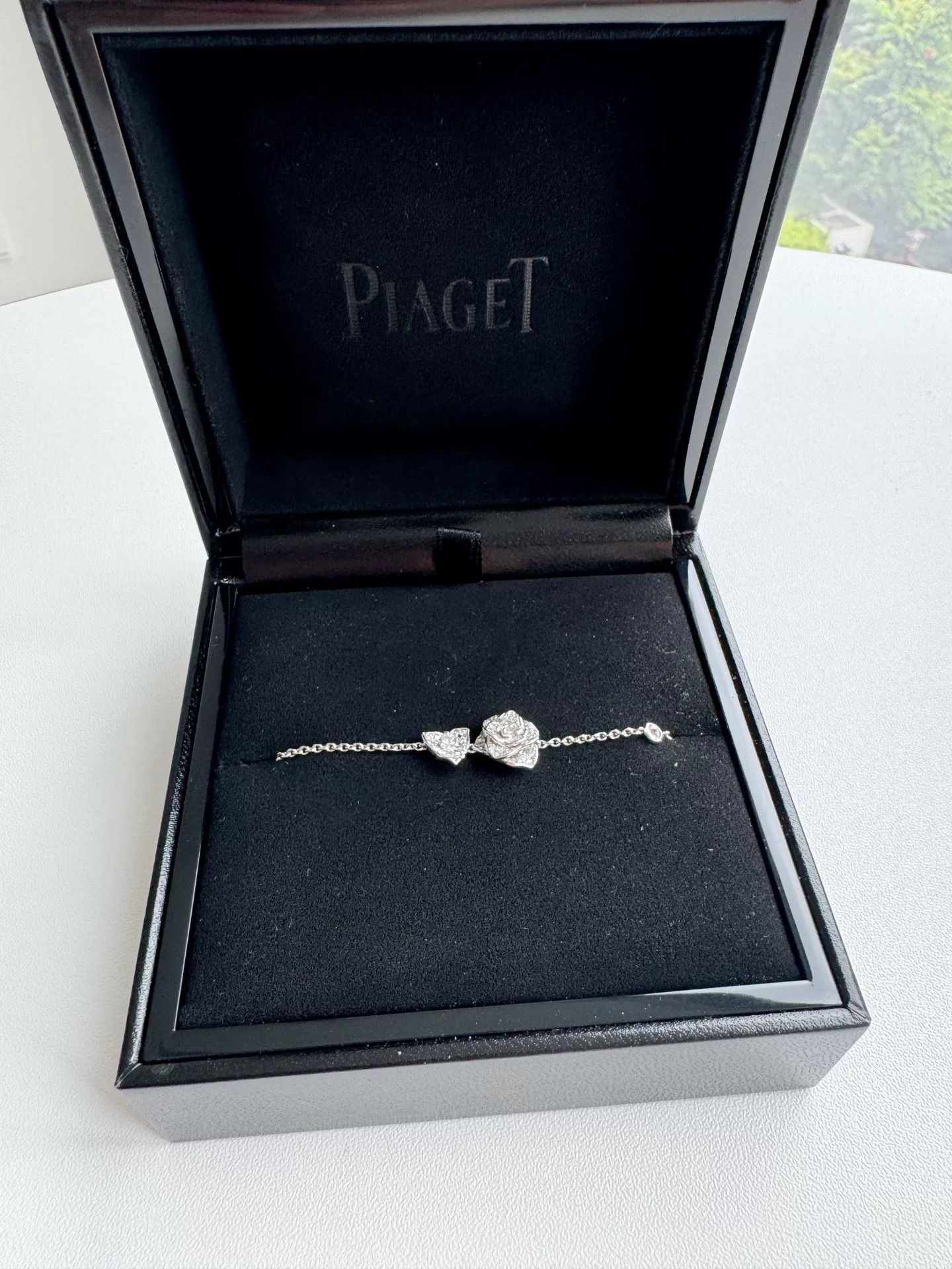 Piaget Piaget Rose Diamond Bracelet Size ONE SIZE - 4 Thumbnail