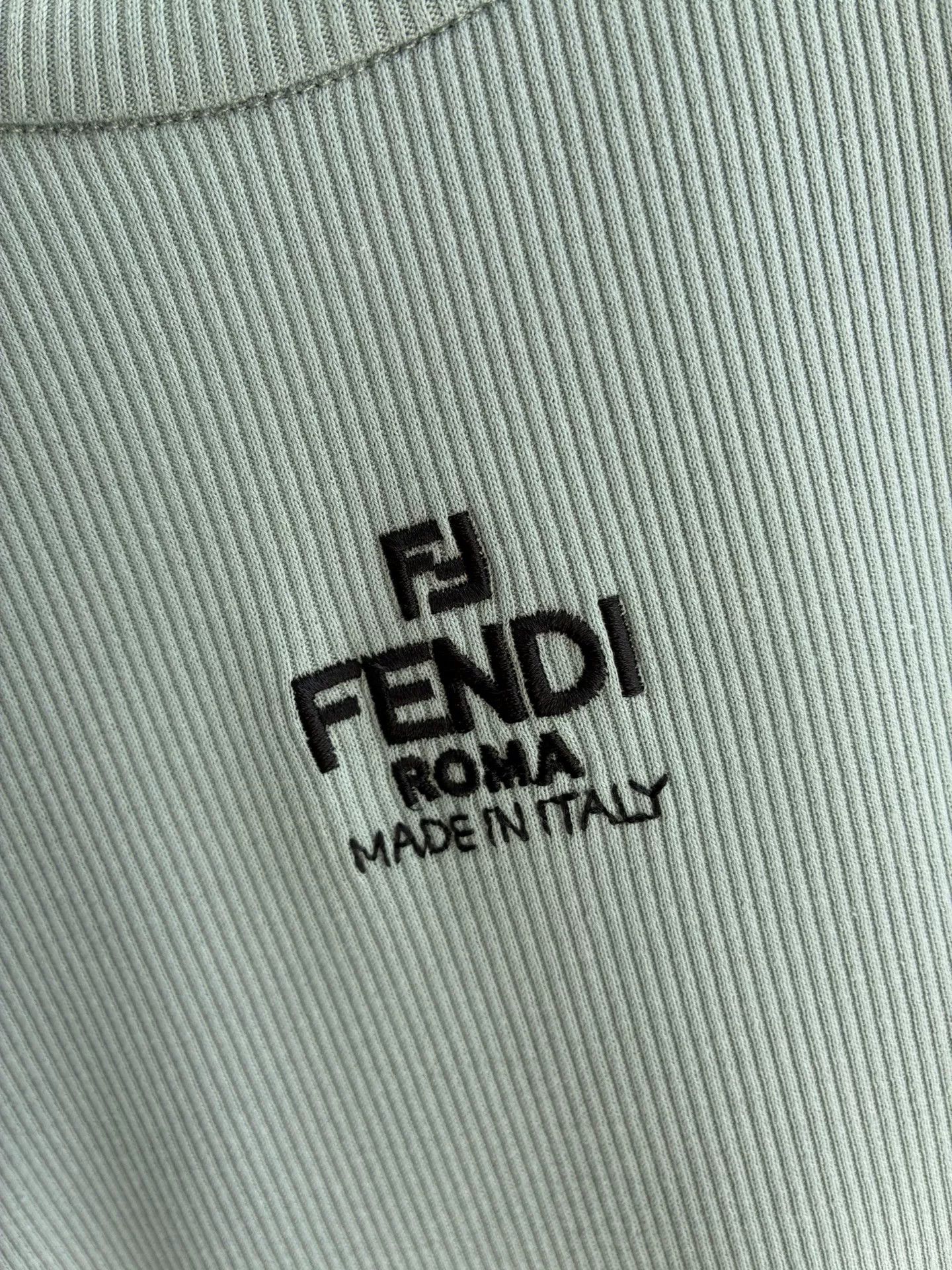 Fendi Fendi Mint Green Short-Sleeve Tee S Size S / US 4 / IT 40 - 5 Thumbnail