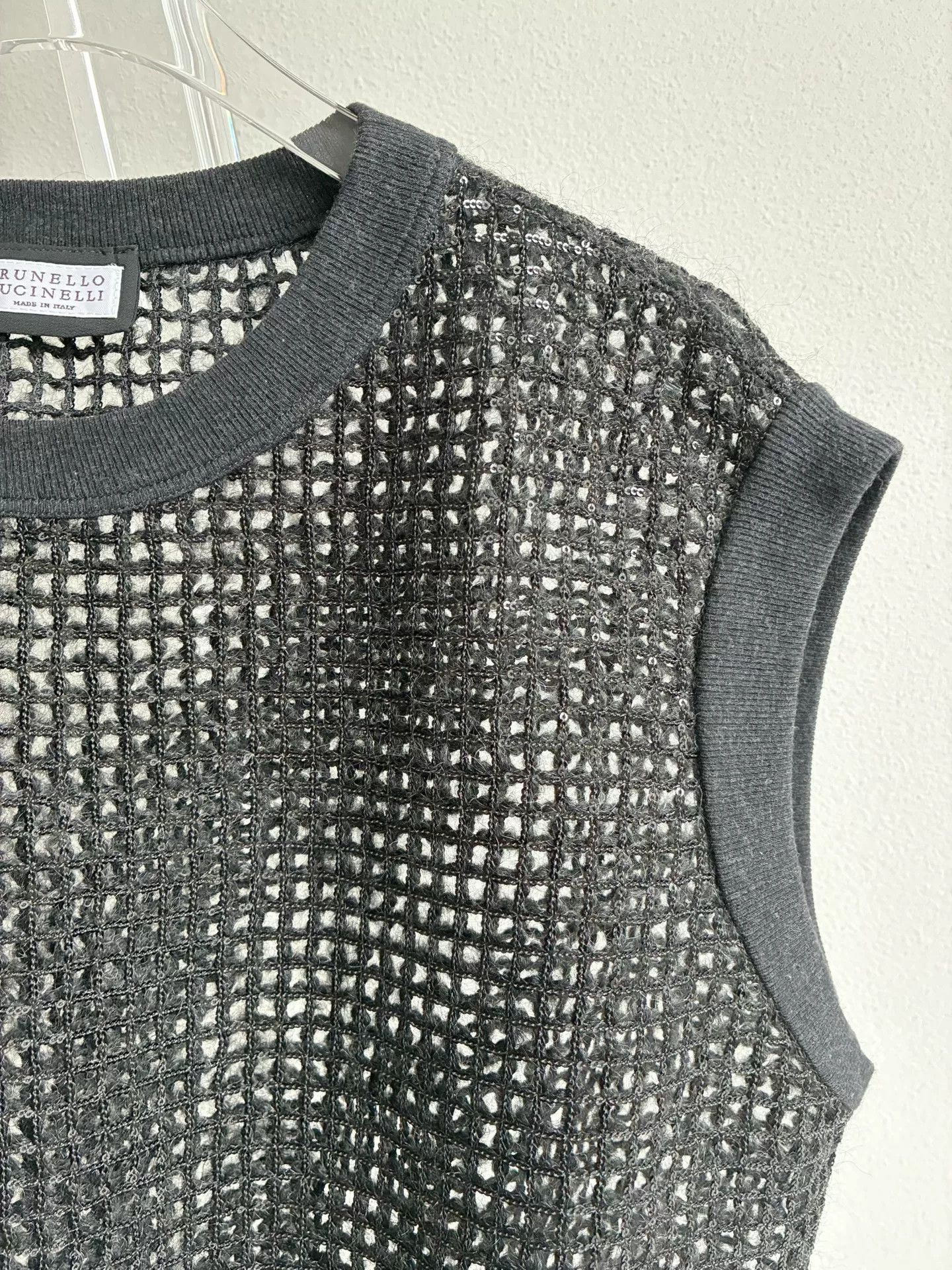 Brunello Cucinelli Brunello Cucinelli Black Hollow Knit Vest Size S / US 4 / IT 40 - 6 Thumbnail