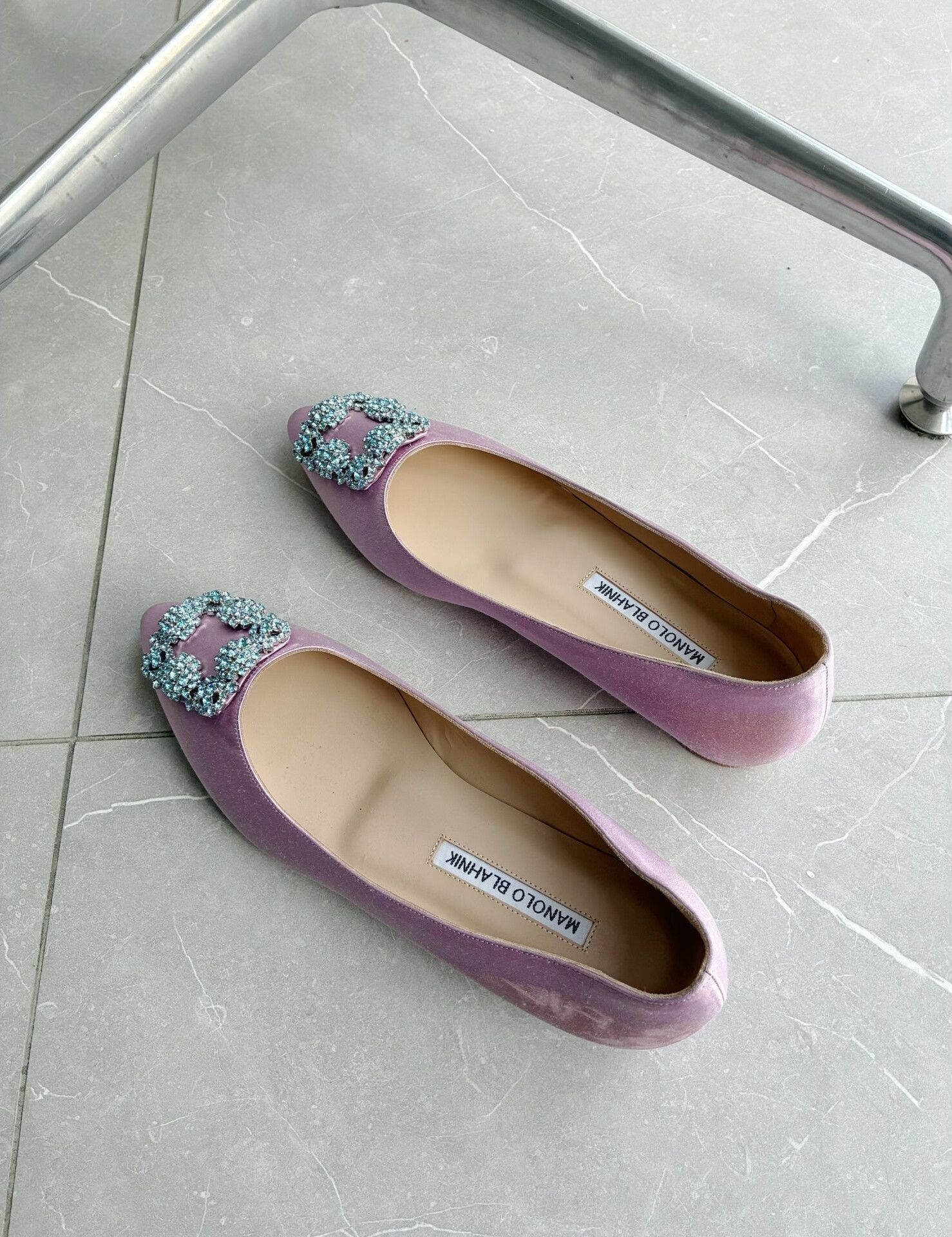 Manolo Blahnik Manolo Blahnik Rhinestone Flat Shoes Size US 5.5 / IT 35.5 - 2 Thumbnail