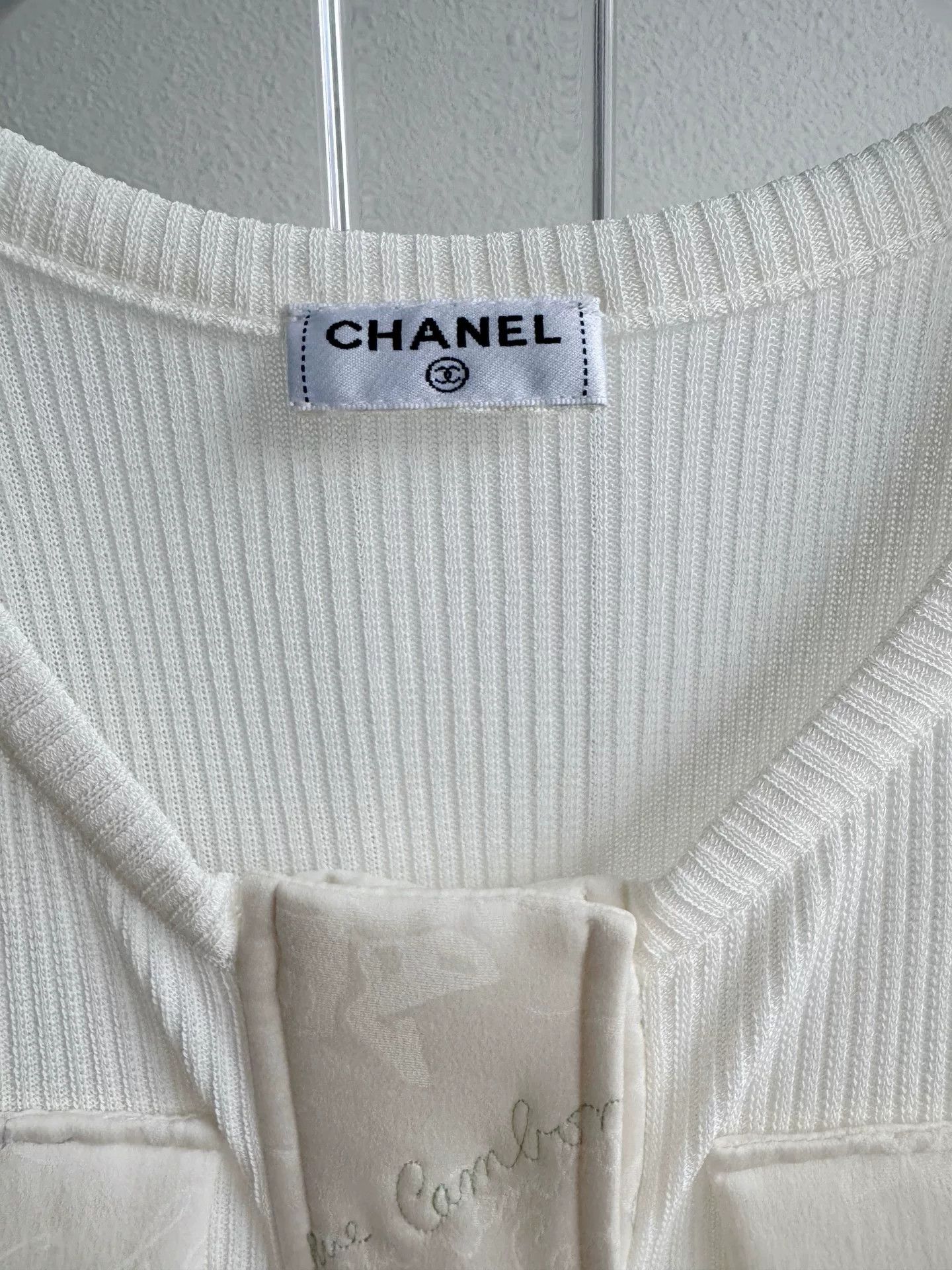 Chanel Chanel 16P White Sleeveless Knit Vest Size XXS / US 00 / IT 34 - 4 Thumbnail