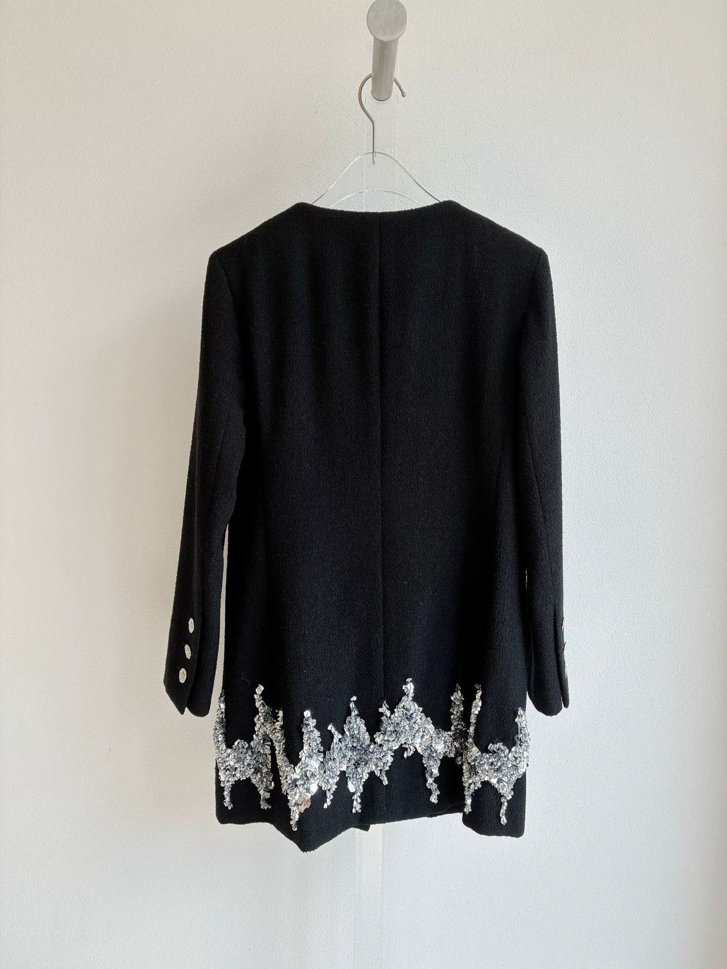Chanel Chanel 22A Black Sequin Embroidered Coat Size XXS / US 00 / IT 34 - 3 Thumbnail