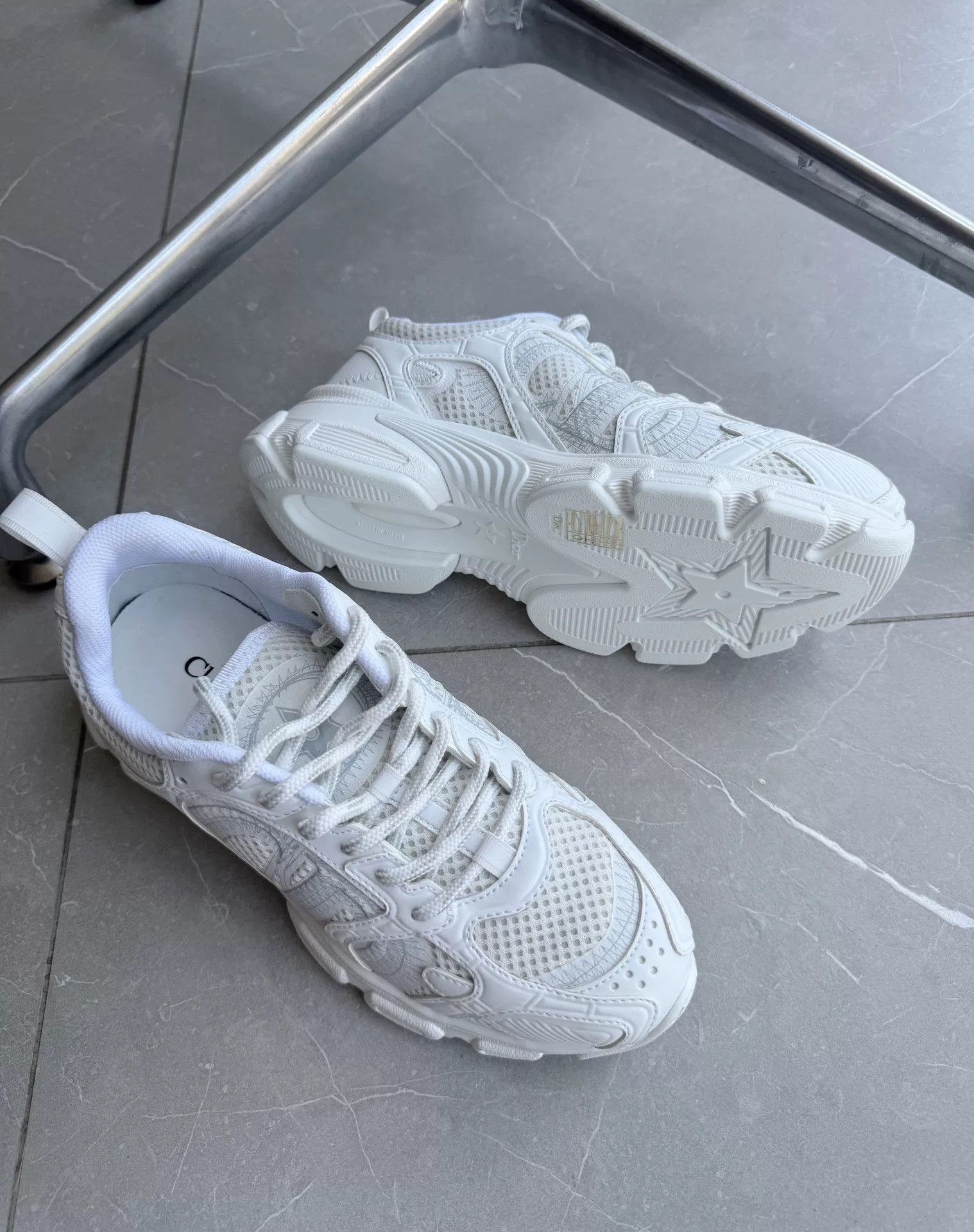 Dior Dior Chrono Leather Sneakers Size US 5.5 / IT 35.5 - 3 Thumbnail