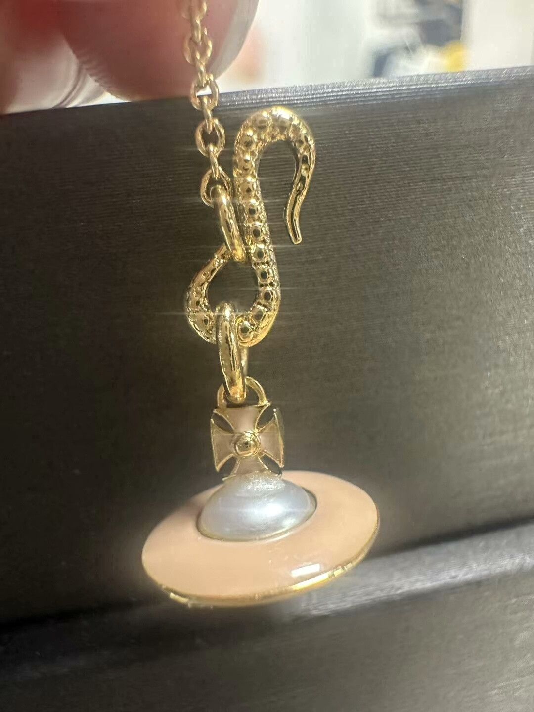 Vivienne Westwood Vivienne Westwood Saturn Bracelet Size ONE SIZE - 3 Thumbnail