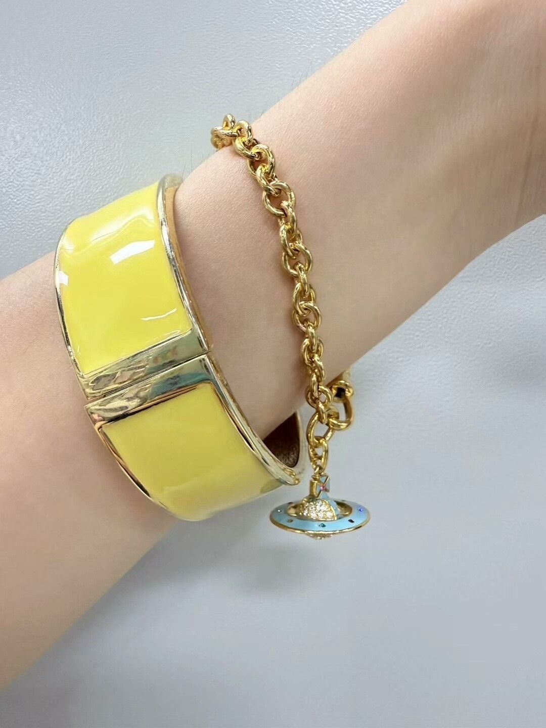 Vivienne Westwood Vivienne Westwood Saturn Bracelet Size ONE SIZE - 4 Thumbnail