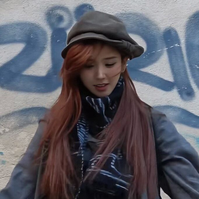 Vivienne Westwood Vivienne Westwood Bowknot Beret Hat Size ONE SIZE - 8 Thumbnail