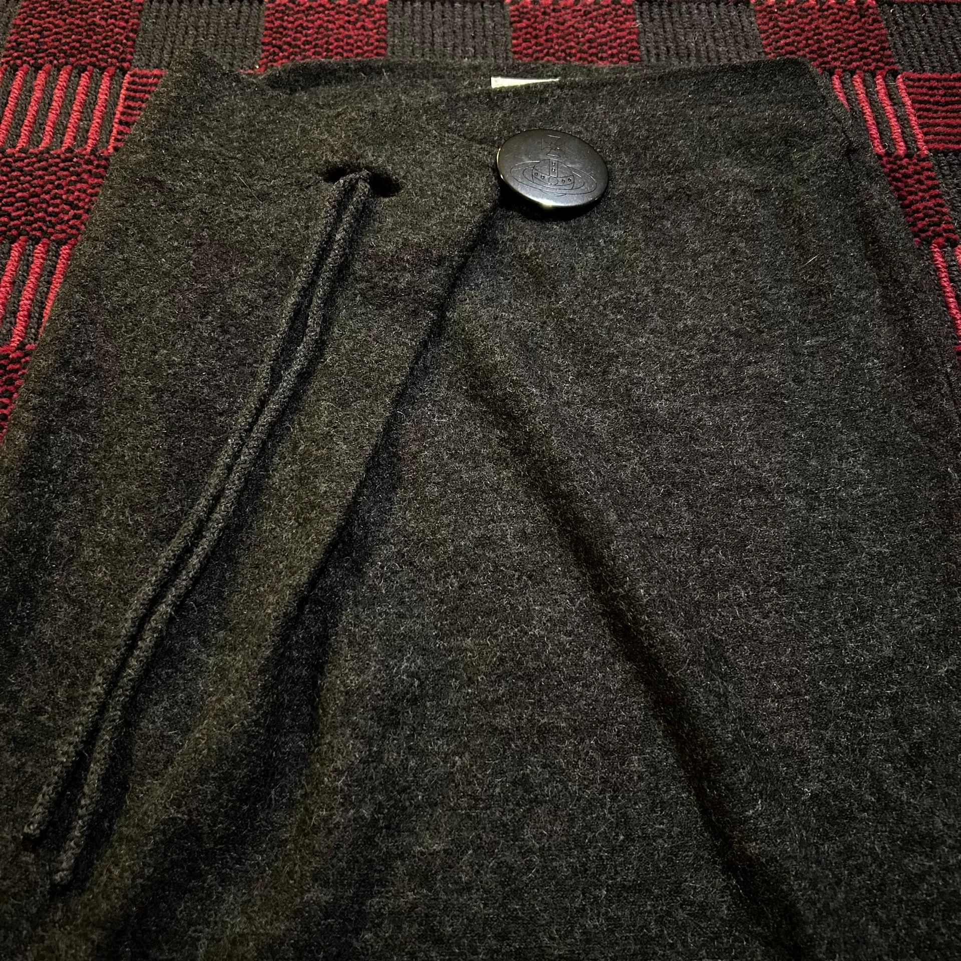 Vivienne Westwood Vivienne Westwood Vintage Saturn Button Skirt Size 27" / US 4 / IT 40 - 5 Thumbnail
