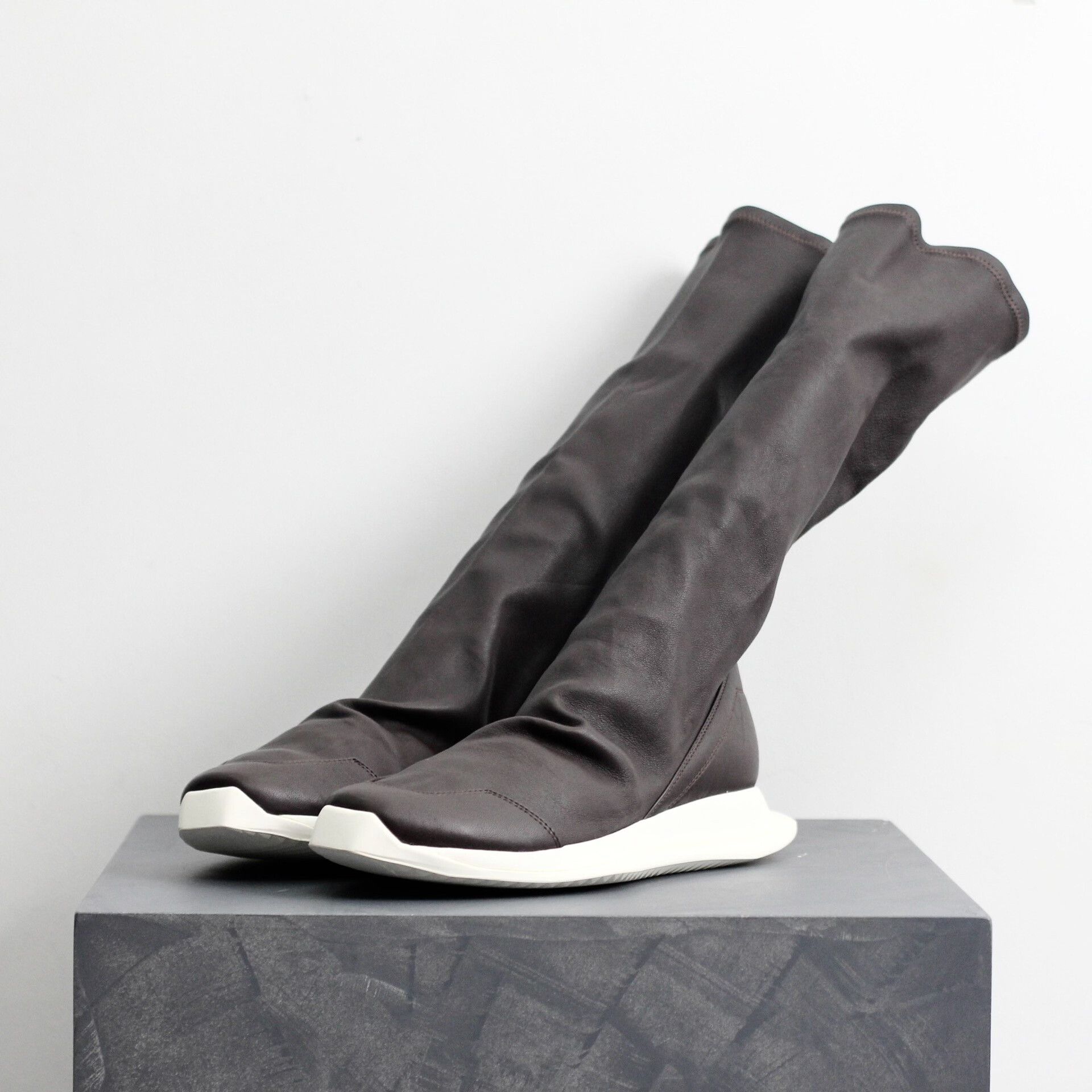 Rick Owens Rick Owens Leather Tank Boots Size US 7 / EU 40 - 2 Thumbnail