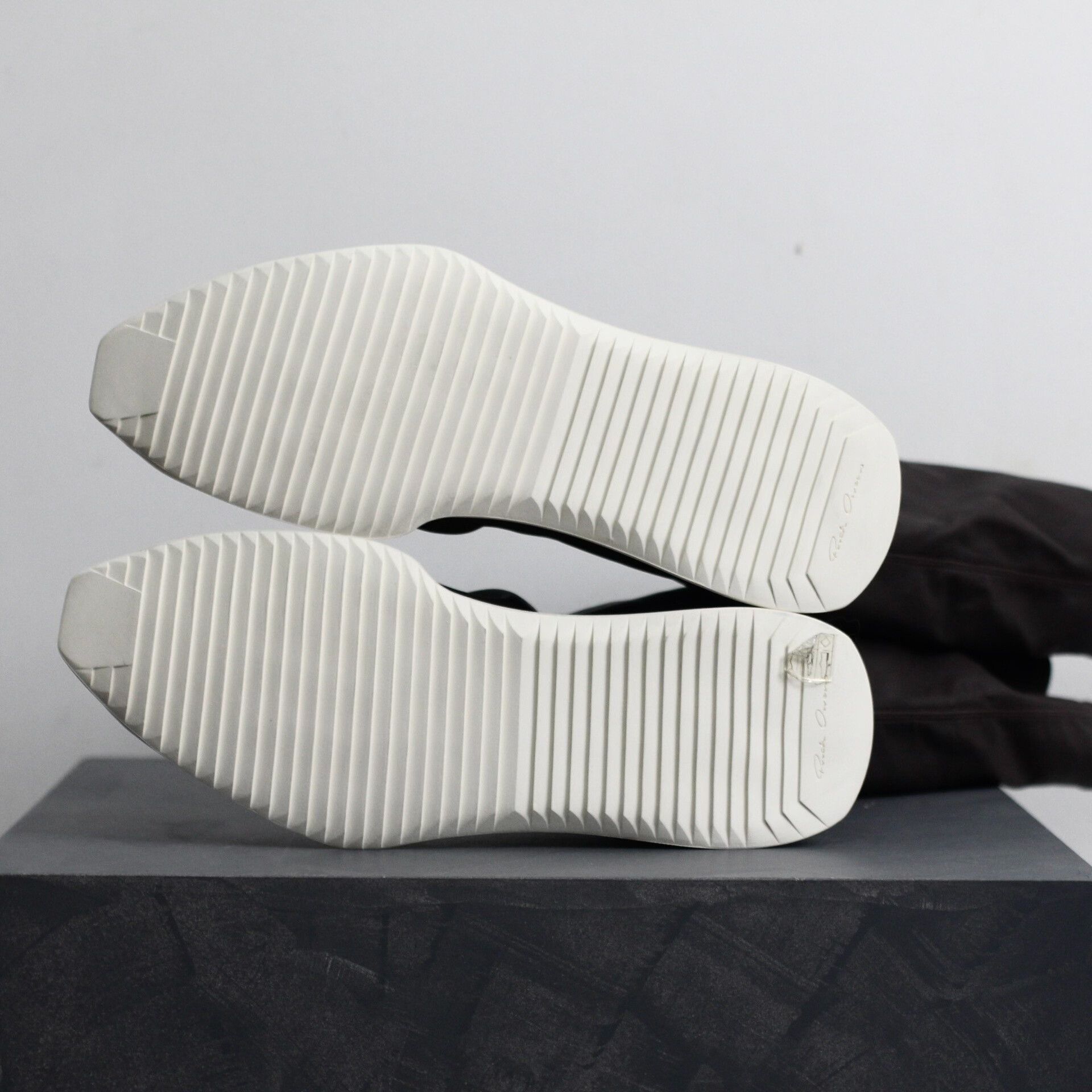Rick Owens Rick Owens Leather Tank Boots Size US 7 / EU 40 - 7 Thumbnail