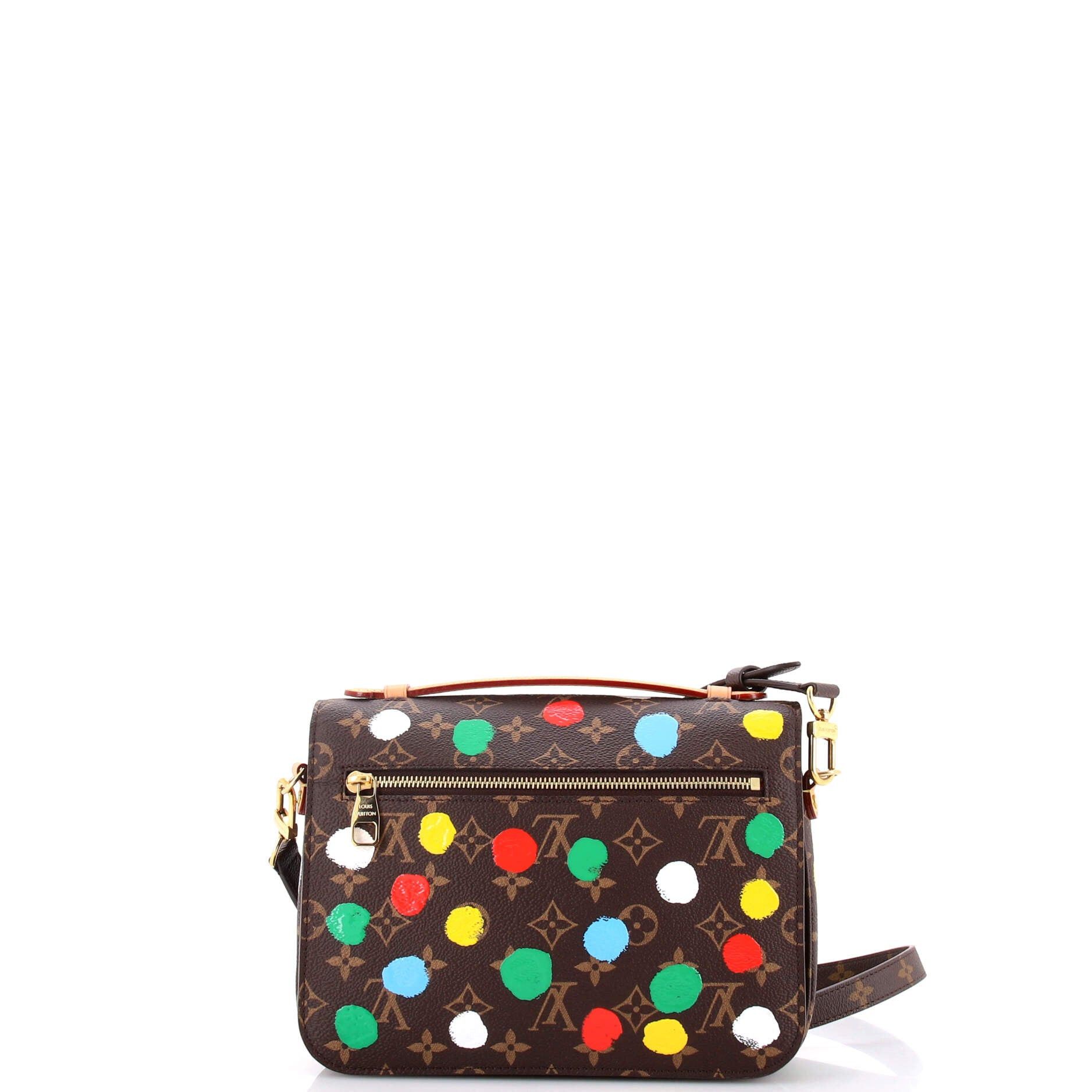 Louis Vuitton Pochette Metis Size ONE SIZE - 3 Thumbnail