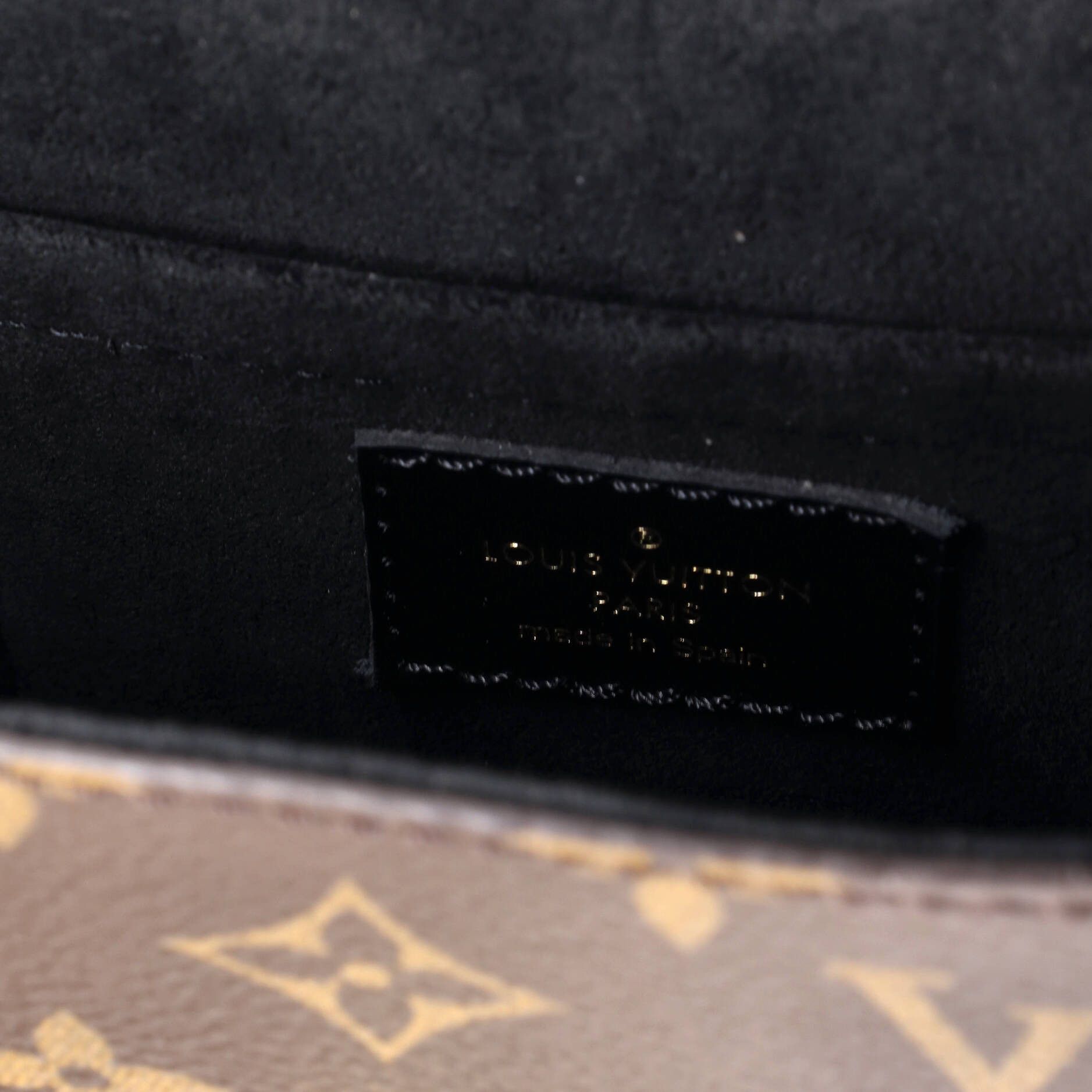 Louis Vuitton Camera Box NM Handbag Size ONE SIZE - 6 Thumbnail