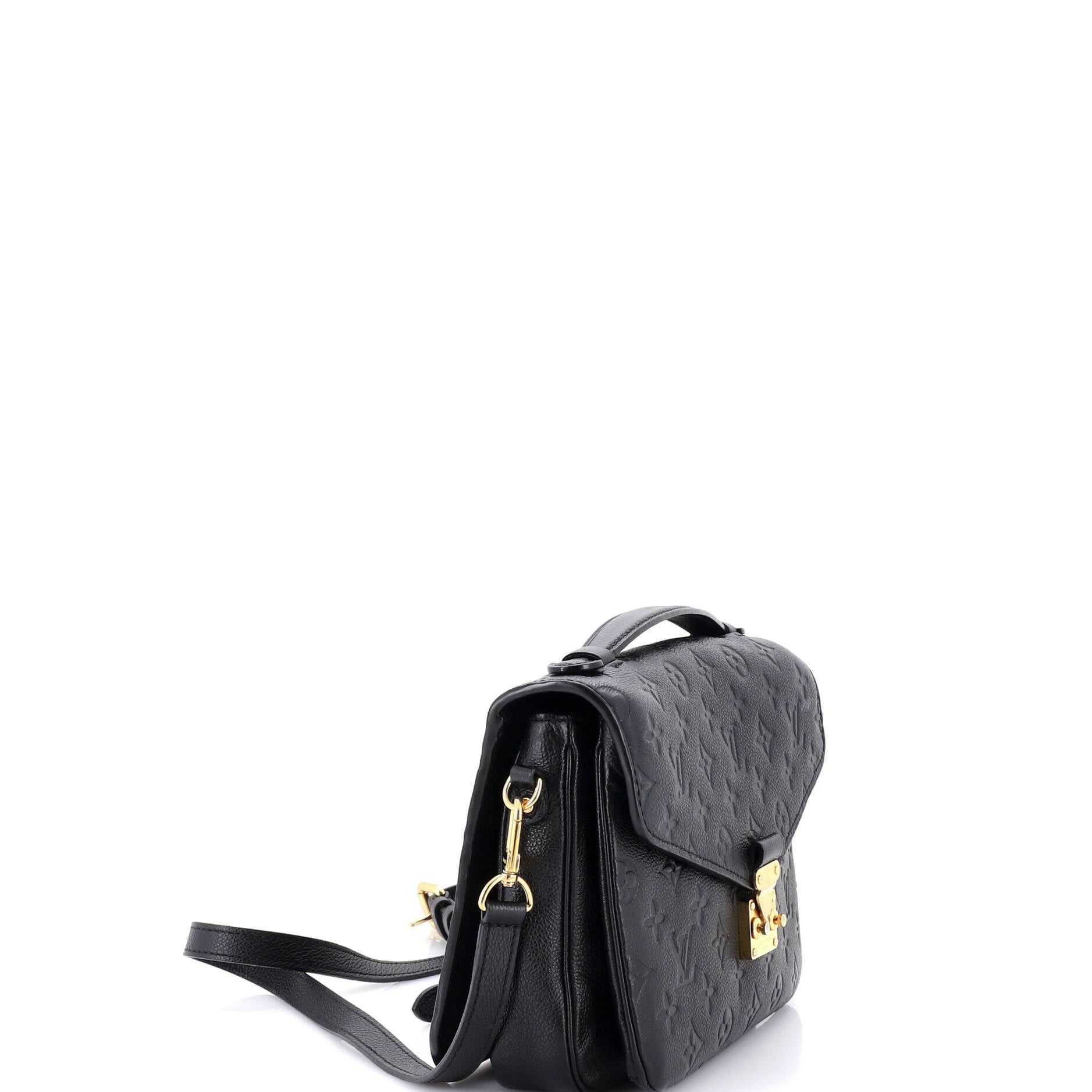 Louis Vuitton Pochette Metis Size ONE SIZE - 2 Thumbnail