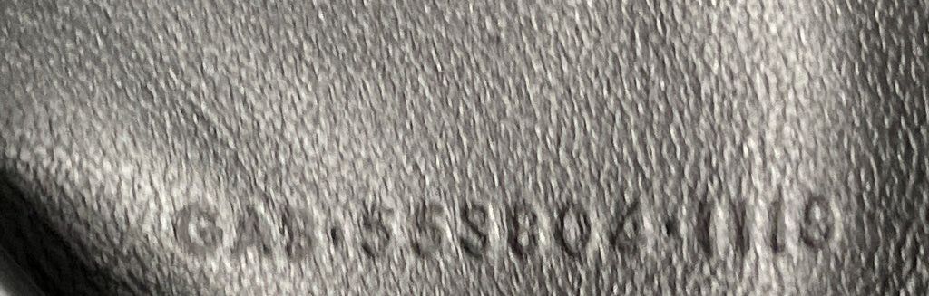 Saint Laurent Paris Classic Monogram Reversible Shoulder Bag Size ONE SIZE - 7 Thumbnail