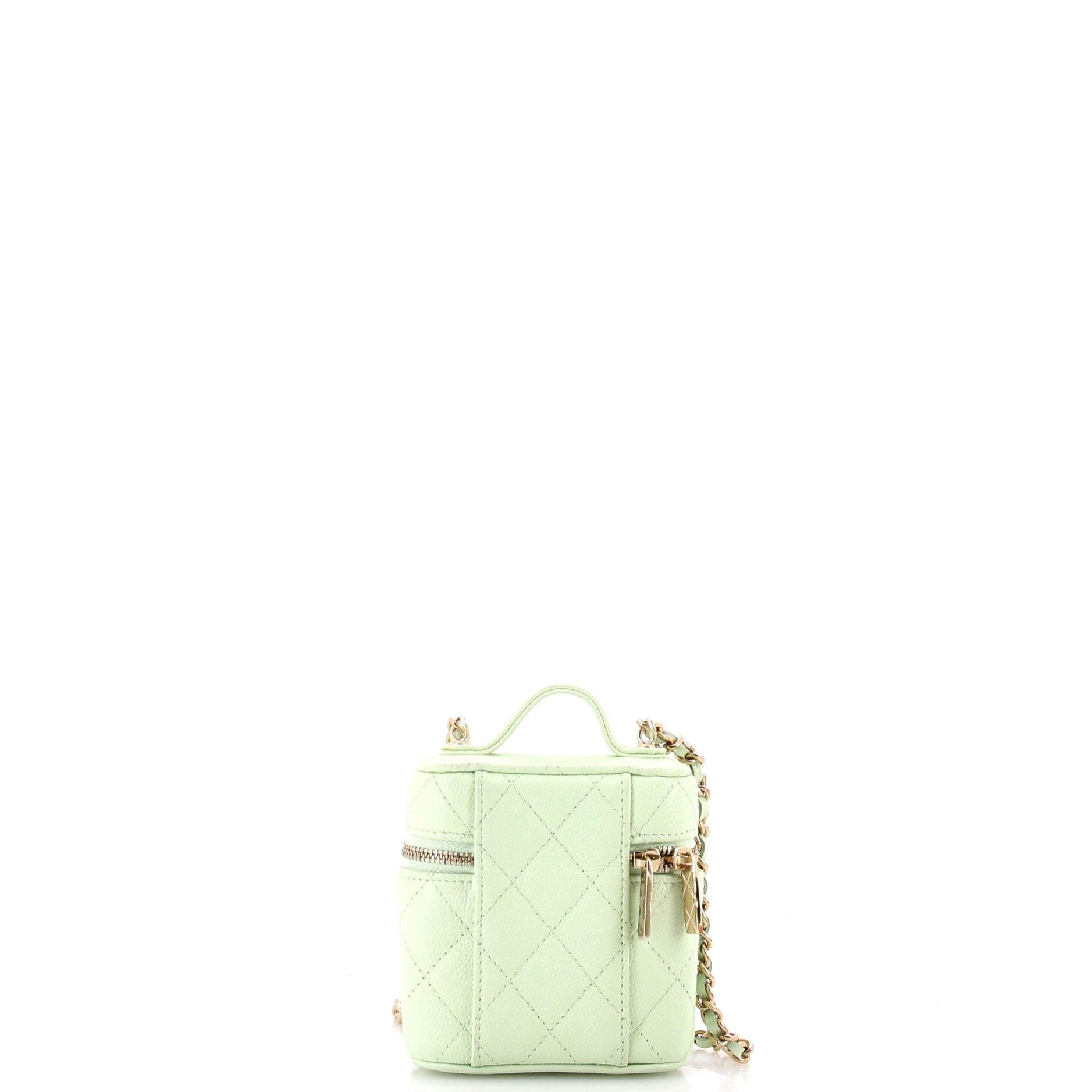 Chanel Handle with Care Vanity Case with Chain Size ONE SIZE - 3 Thumbnail