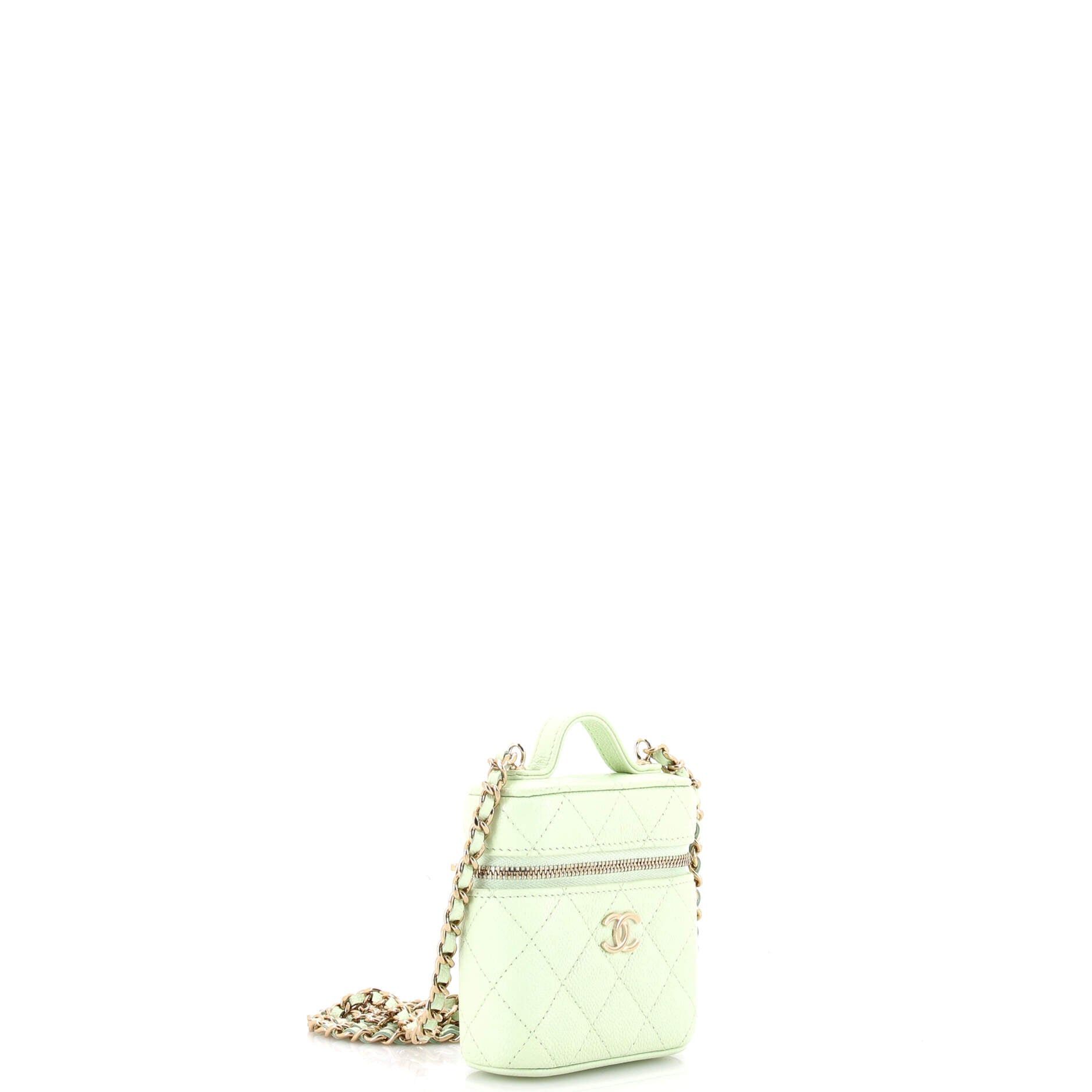 Chanel Handle with Care Vanity Case with Chain Size ONE SIZE - 2 Thumbnail