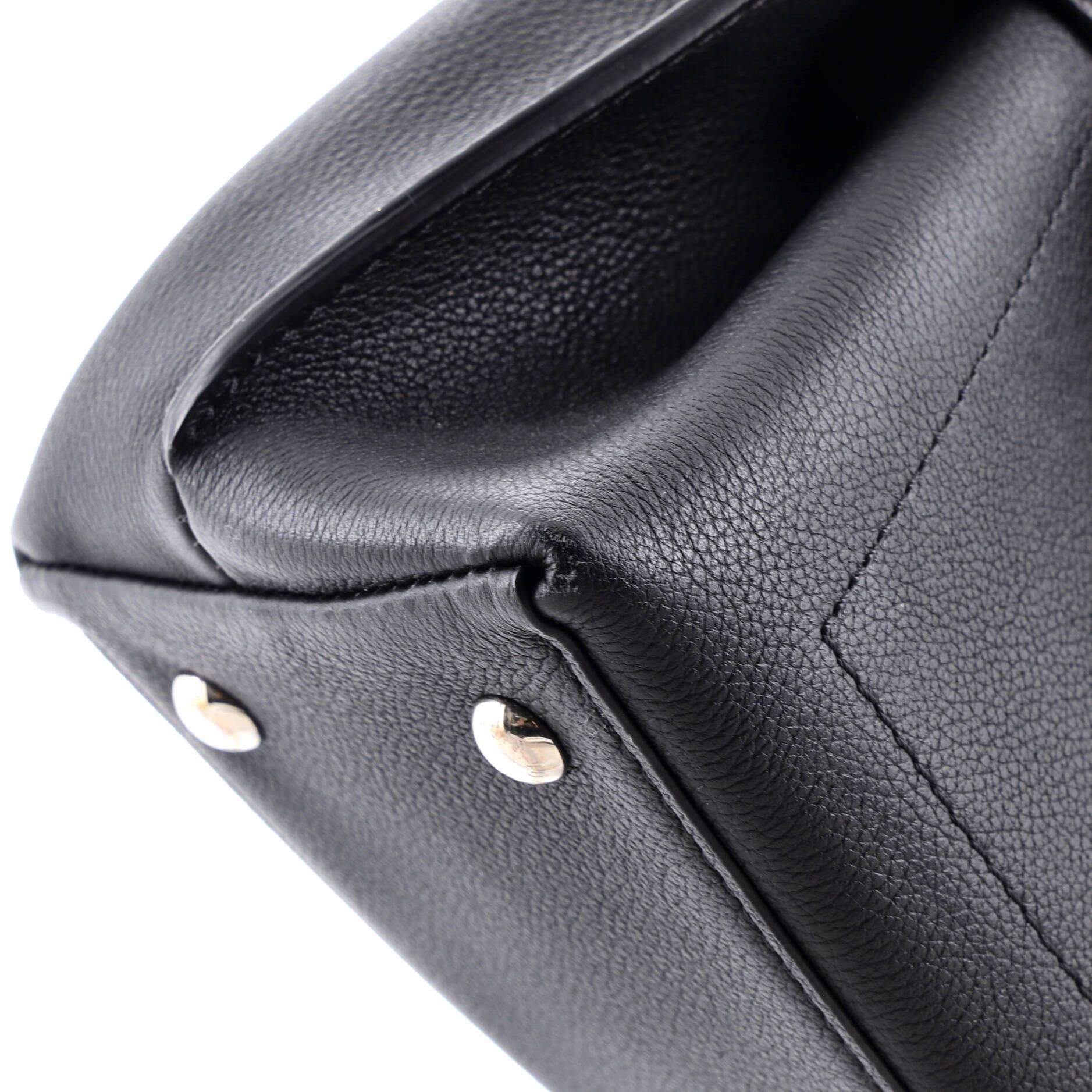 Louis Vuitton Lockme Ever Handbag Size ONE SIZE - 7 Thumbnail