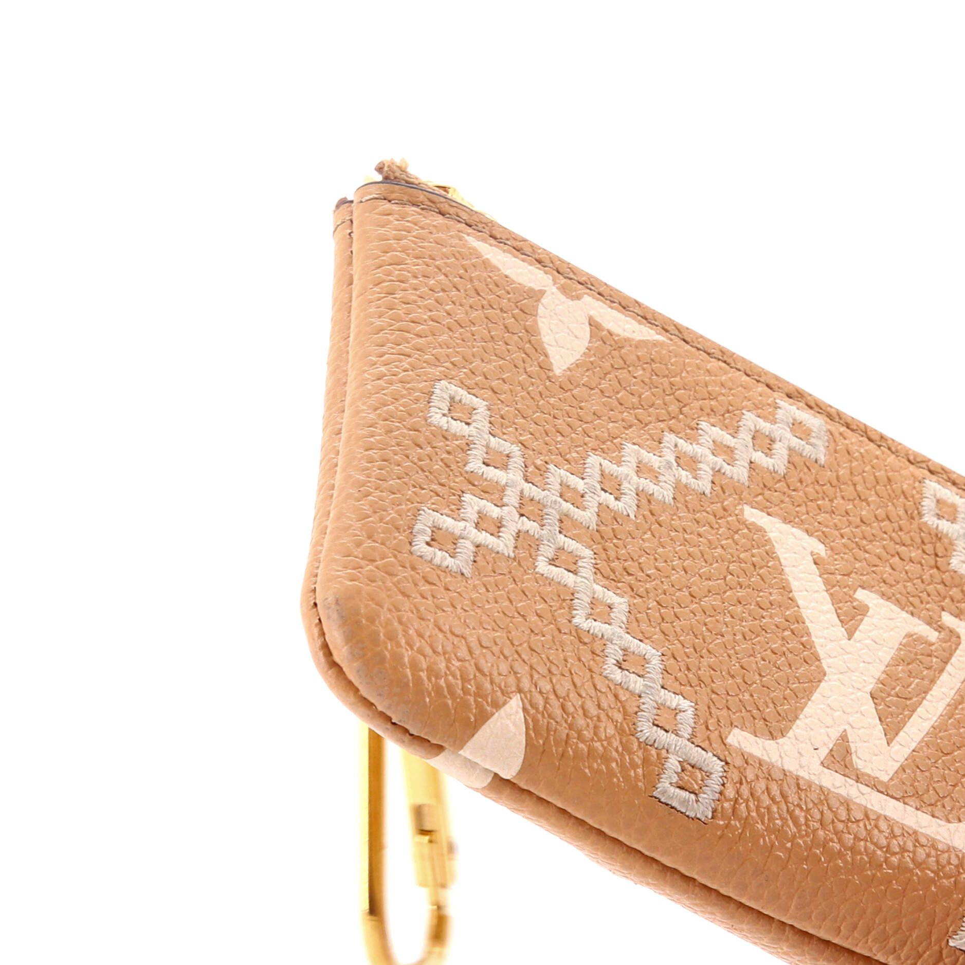 Louis Vuitton Key Pouch Size ONE SIZE - 6 Thumbnail