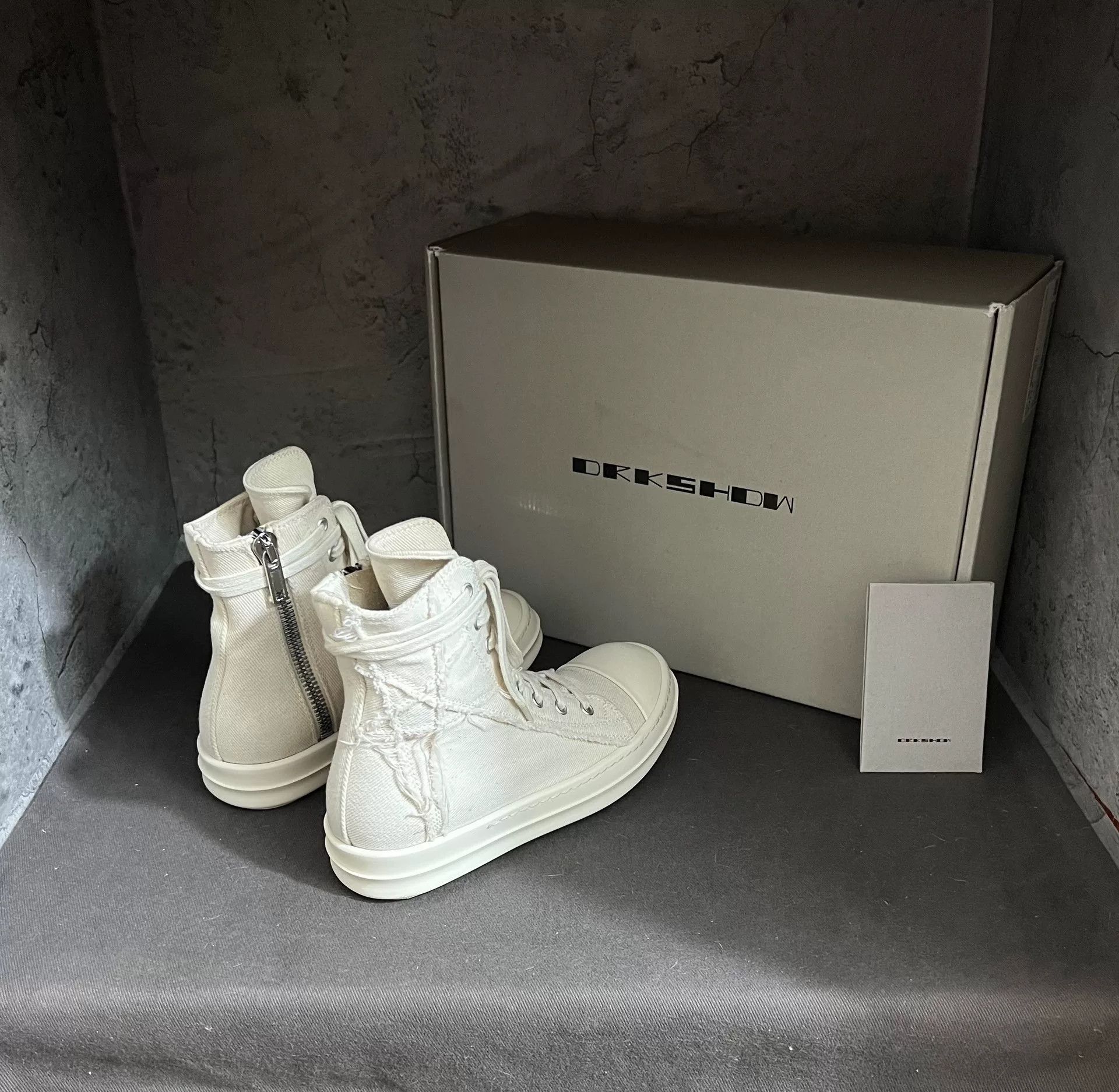 Rick Owens Unique High-Top Canvas Sneakers with Star Design Size US 5 / EU 37 - 4 Thumbnail
