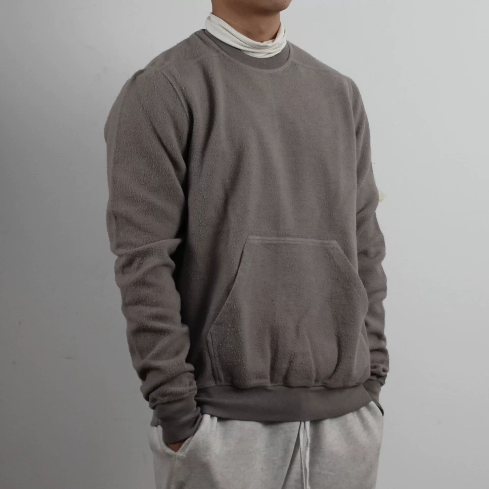 Rick Owens Rick Owens Reversible Sweatshirt in Gray Size US S / EU 44-46 / 1 - 9 Thumbnail