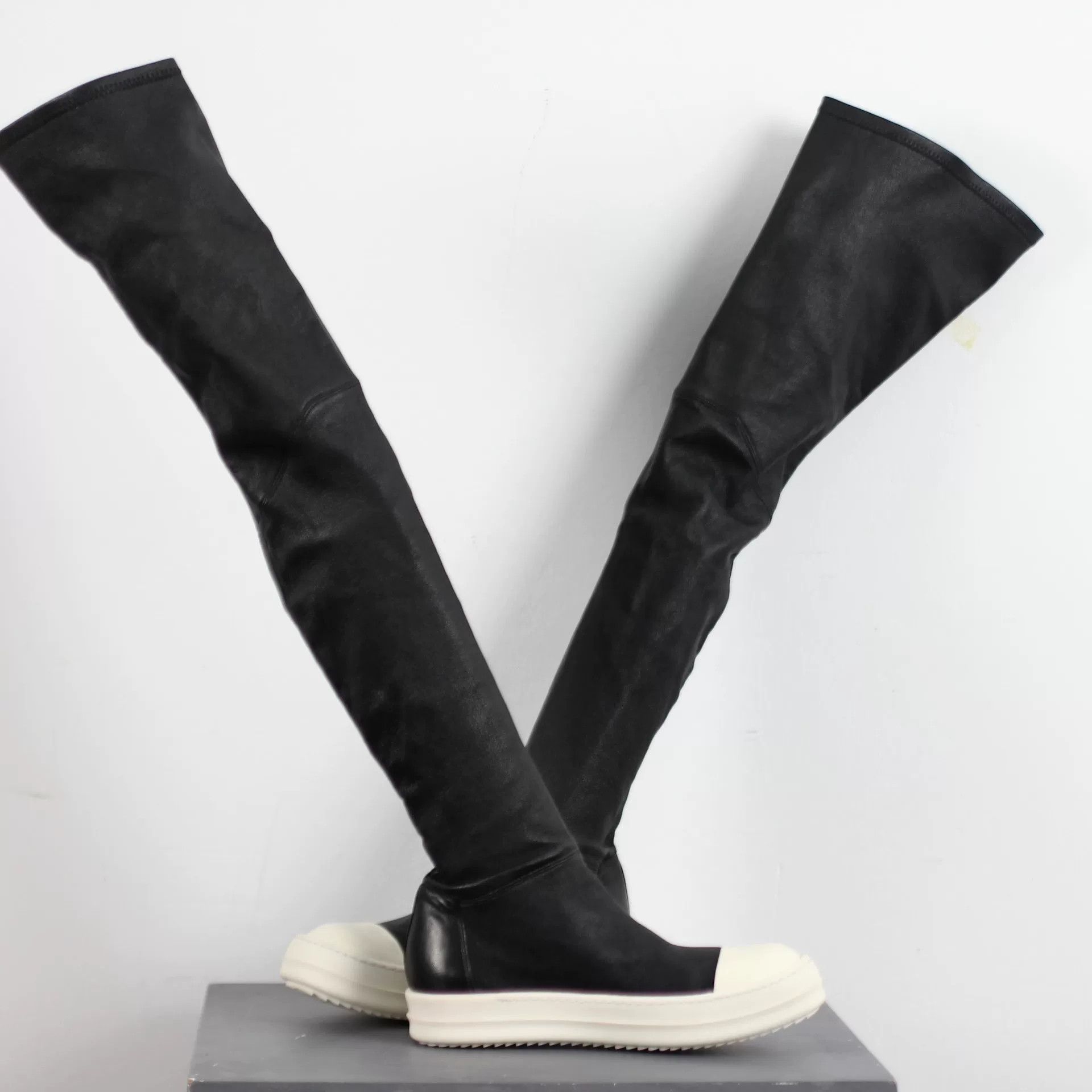 Rick Owens Rick Owens Black Goddess Boots for Women Size US 5 / IT 35 - 5 Thumbnail