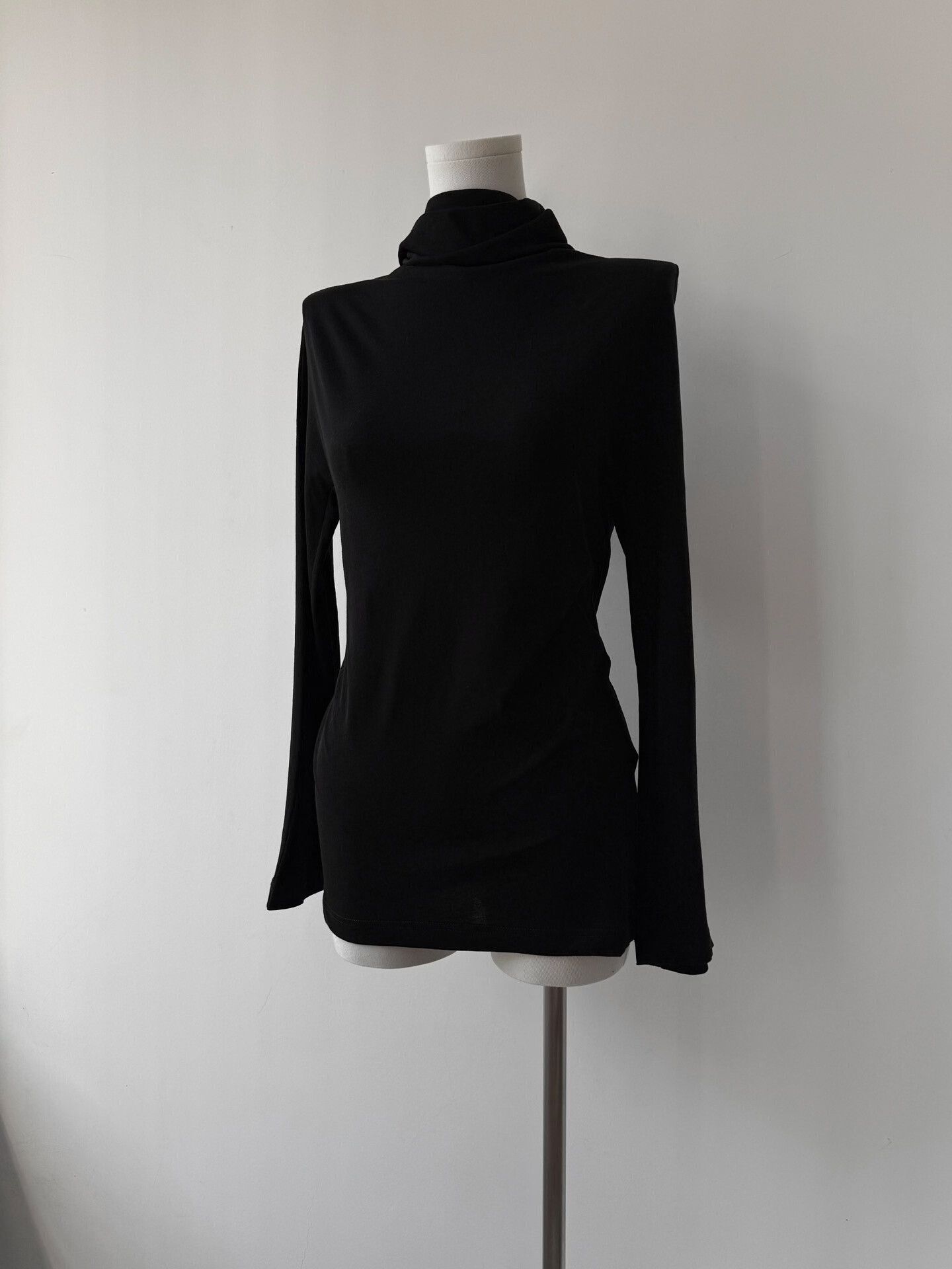 Yohji Yamamoto Yohji Yamamoto Unique Hooded Top Size M / US 6-8 / IT 42-44 - 4 Thumbnail