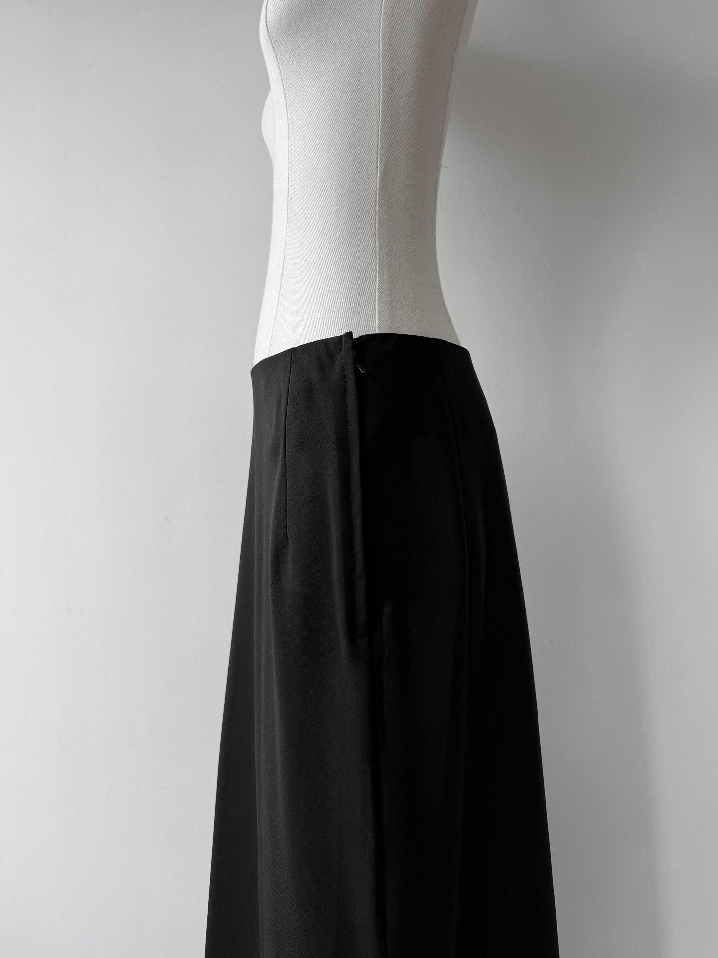 Yohji Yamamoto Yohji Yamamoto Noir Long Wool Skirt Size 25" / US 0 / IT 36 - 7 Thumbnail