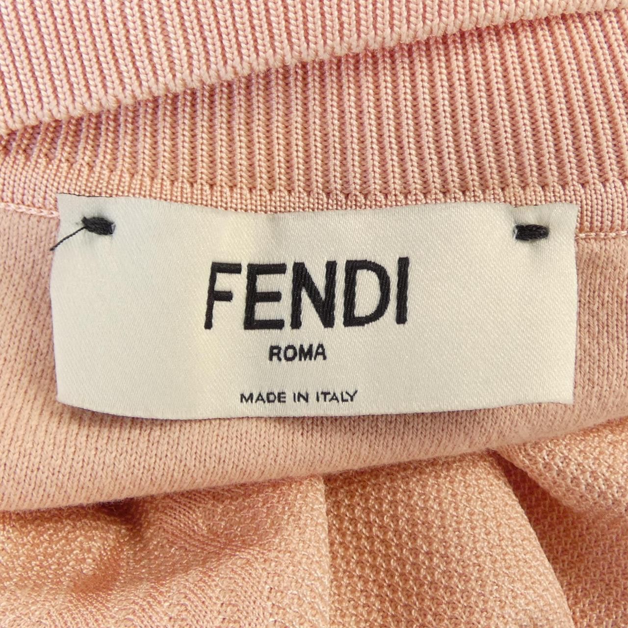 Fendi Fendi Fendi Knitwear Textile Tops FZX772 AJFE DUTY FREE for USA Size ONE SIZE - 5 Thumbnail