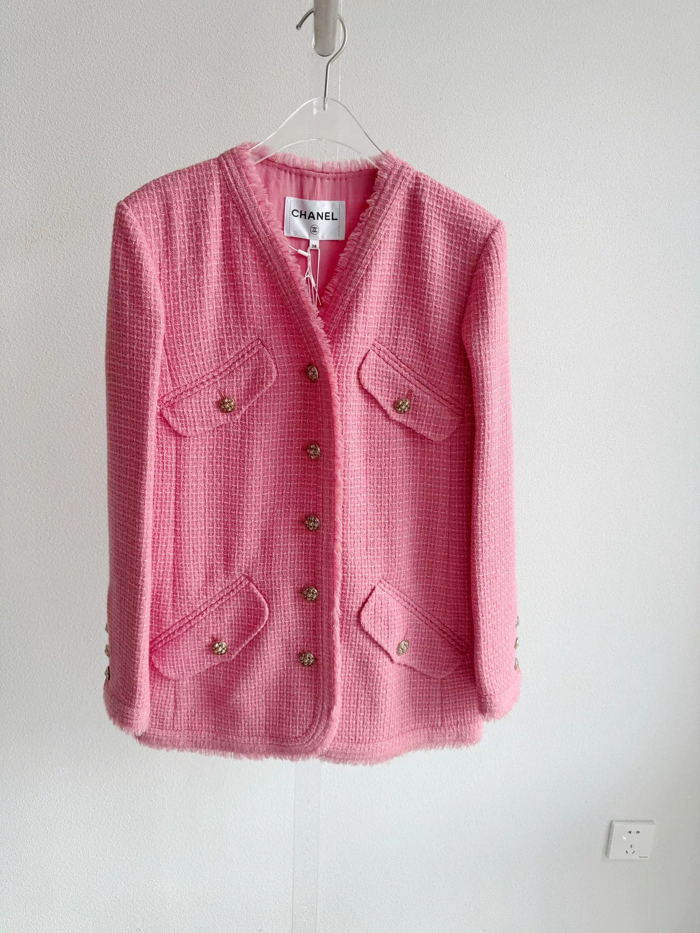 Chanel Chanel 20A Pink Jacket Size S / US 4 / IT 40 - 2 Thumbnail