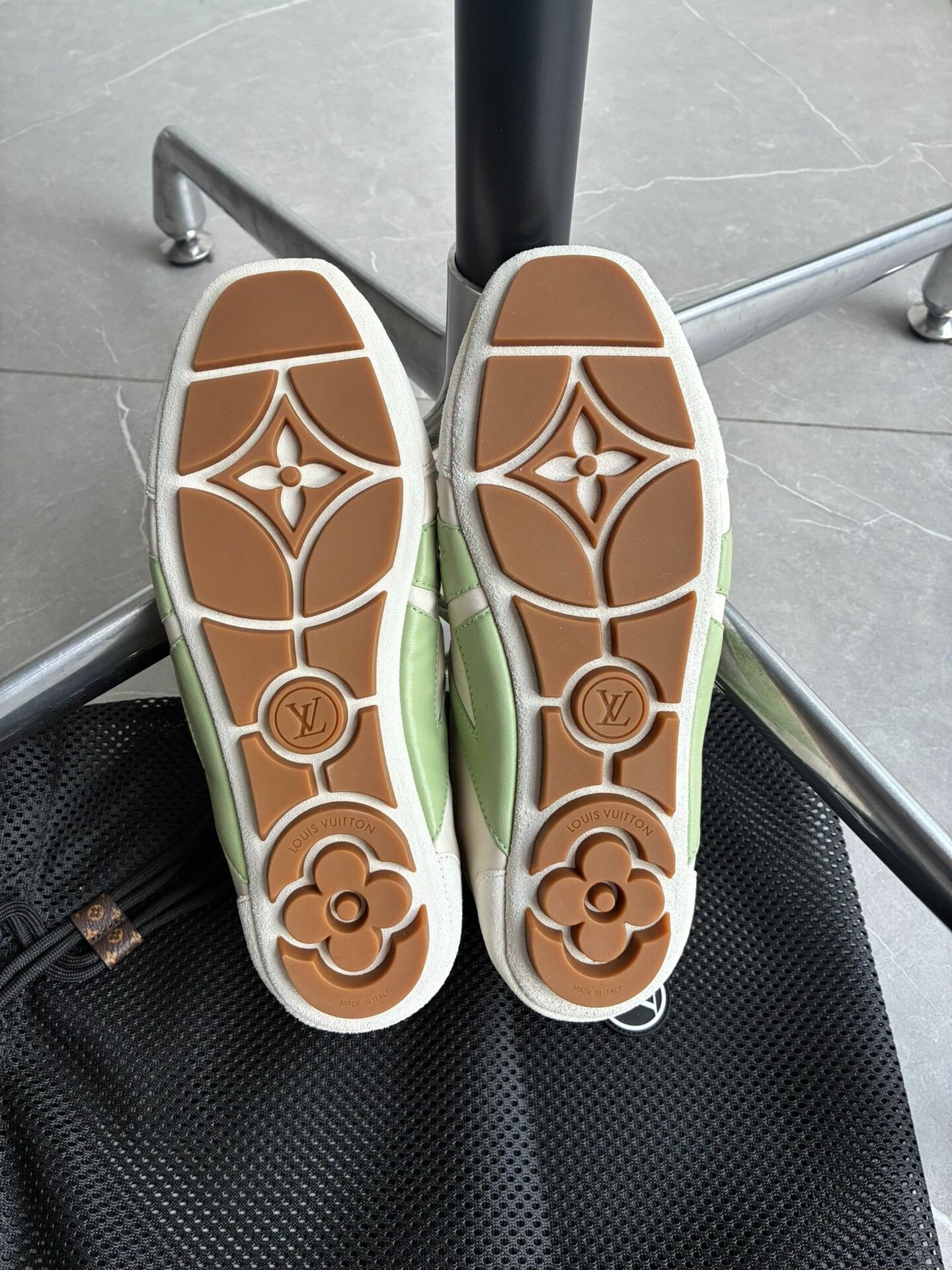 Louis Vuitton Louis Vuitton Sneakerina Sneaker Size US 5 / IT 35 - 8 Thumbnail