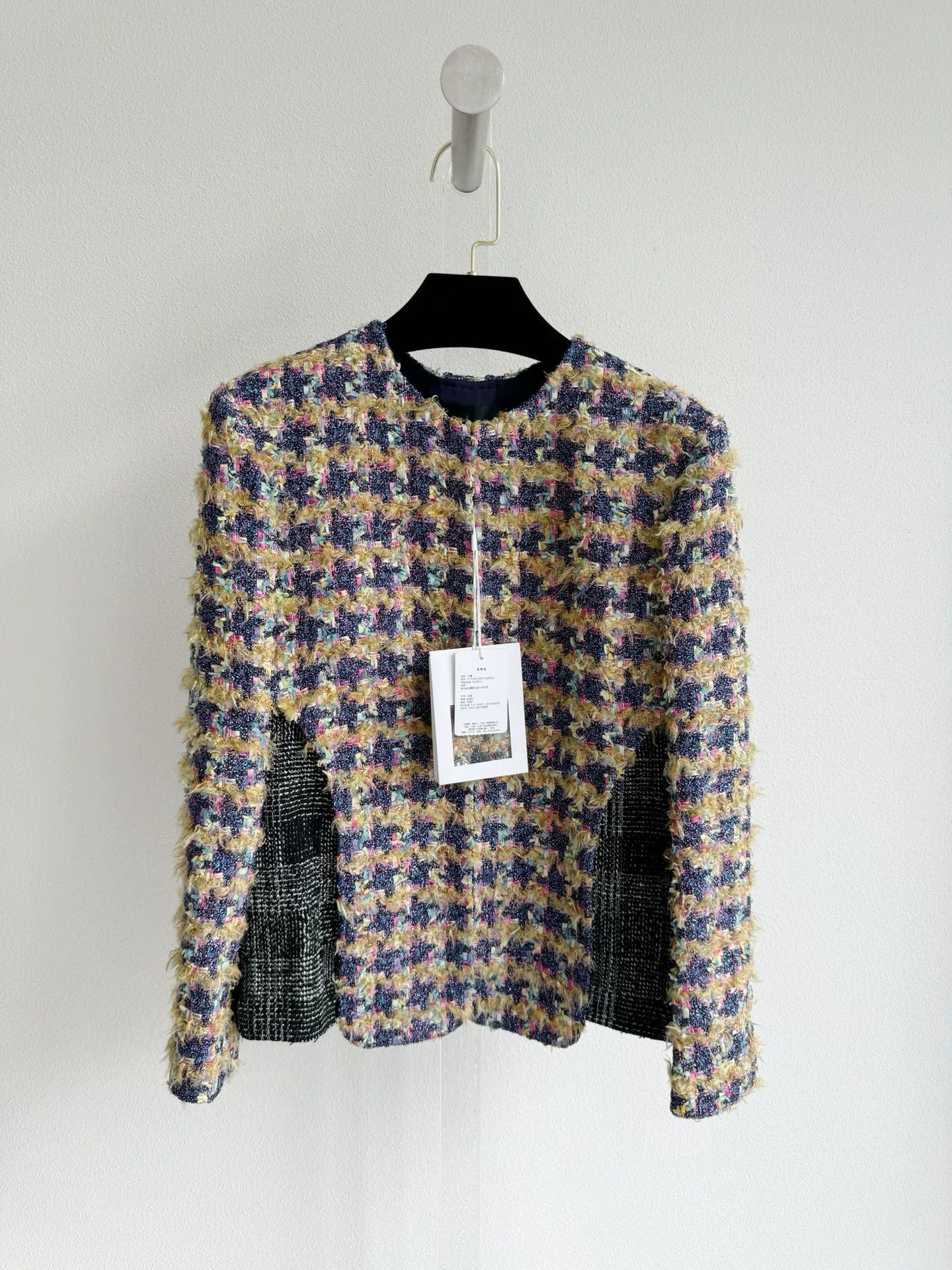 Chanel Chanel 22A Tweed Jacket Size XXS / US 00 / IT 34 - 2 Thumbnail
