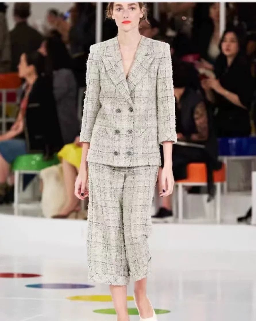 Chanel Chanel 16c Seoul Tweed Jacket Size XXS / US 00 / IT 34 - 7 Thumbnail
