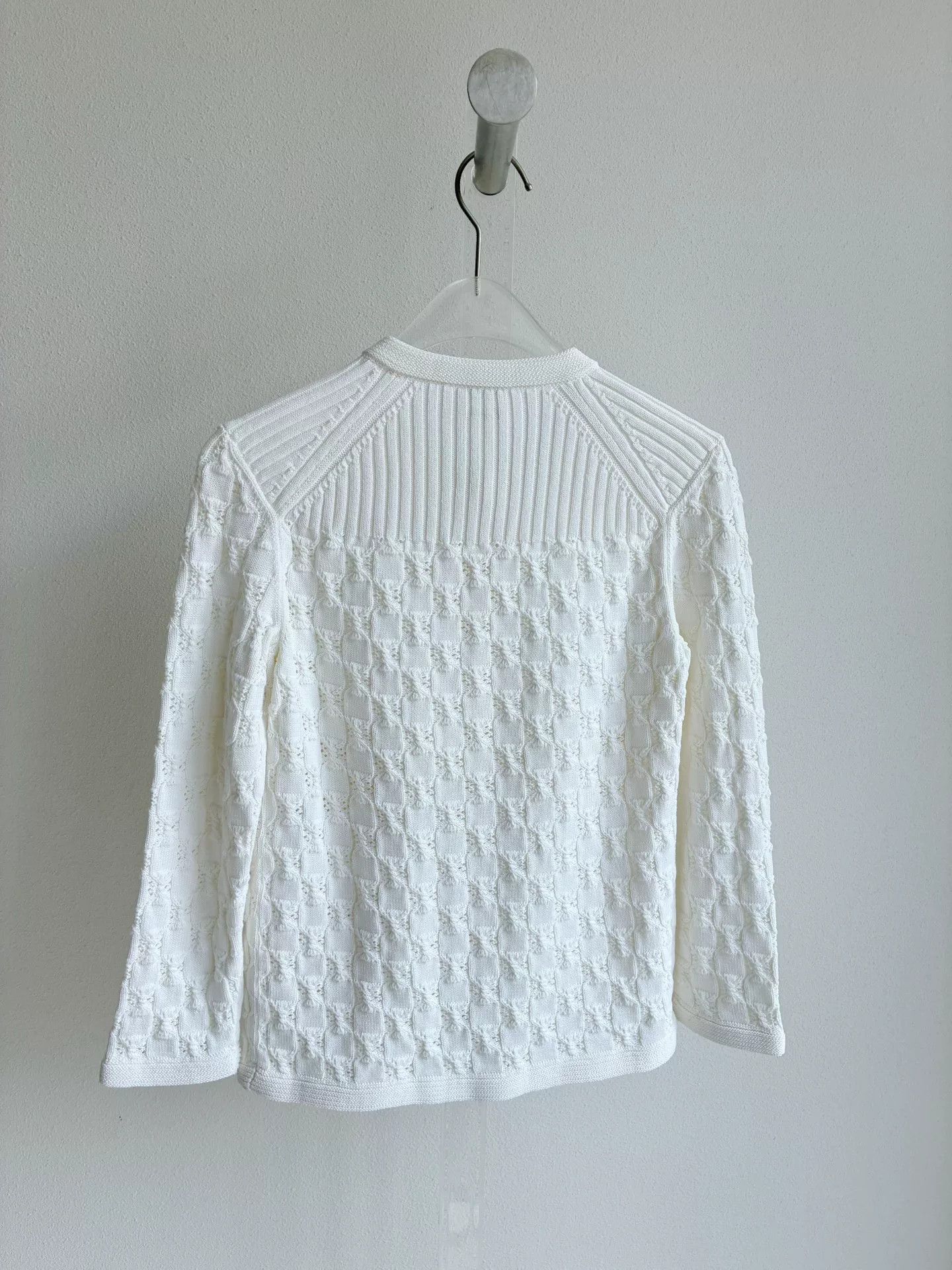 Chanel Chanel White Knit Cardigan Size XXS / US 00 / IT 34 - 3 Thumbnail