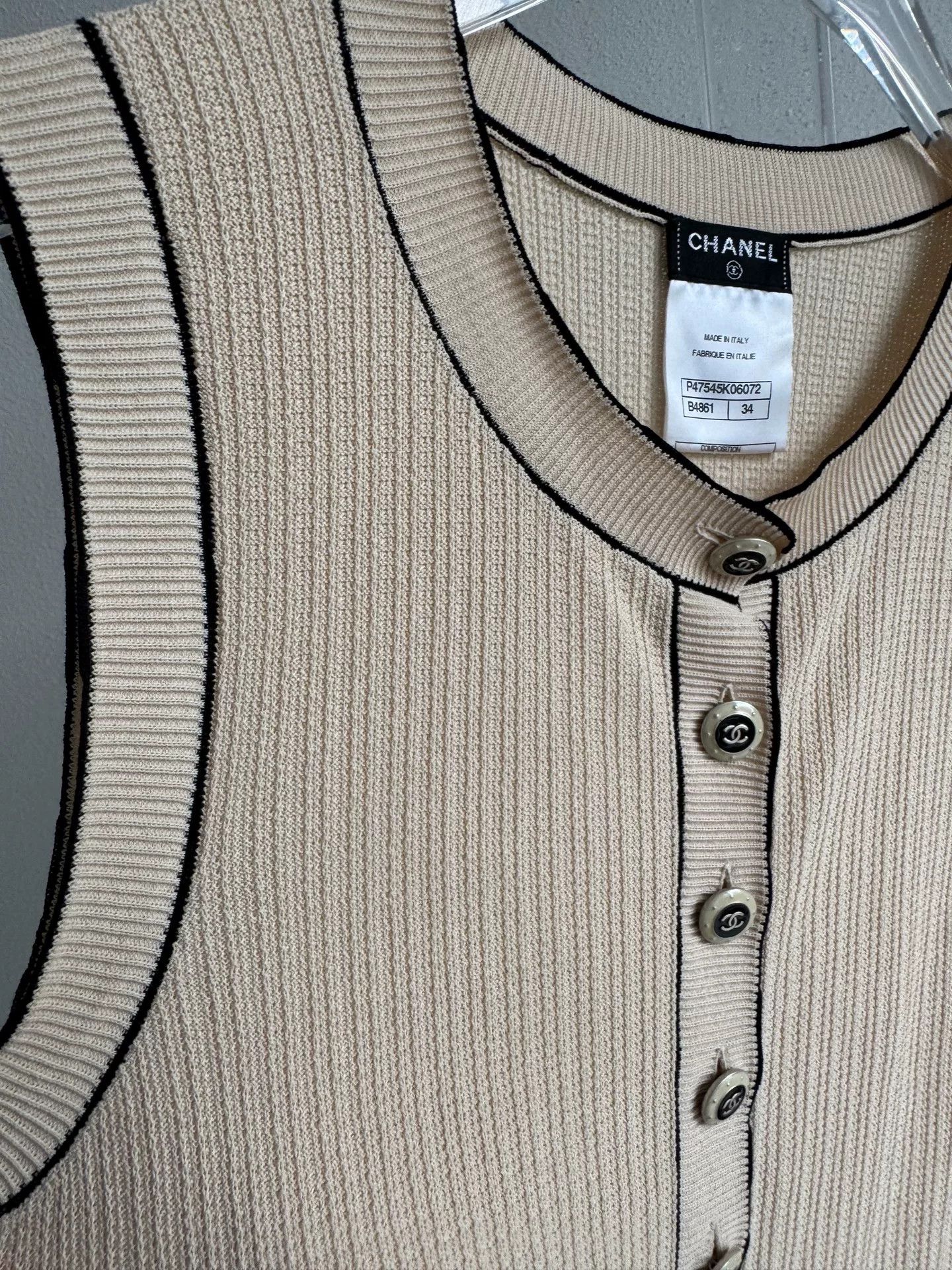 Chanel Chanel Beige Knit Vest Size XXS / US 00 / IT 34 - 5 Thumbnail